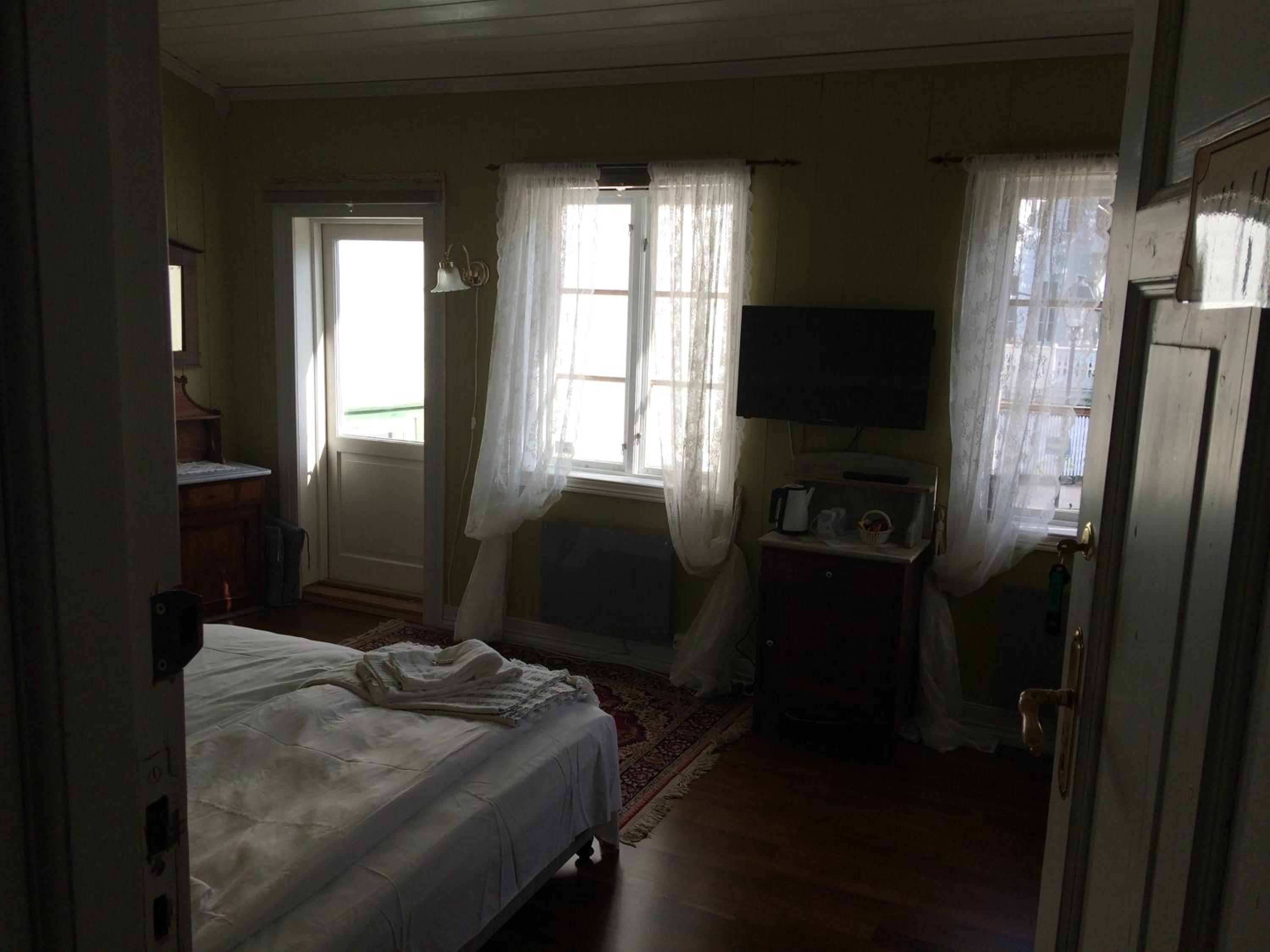 Photo 18