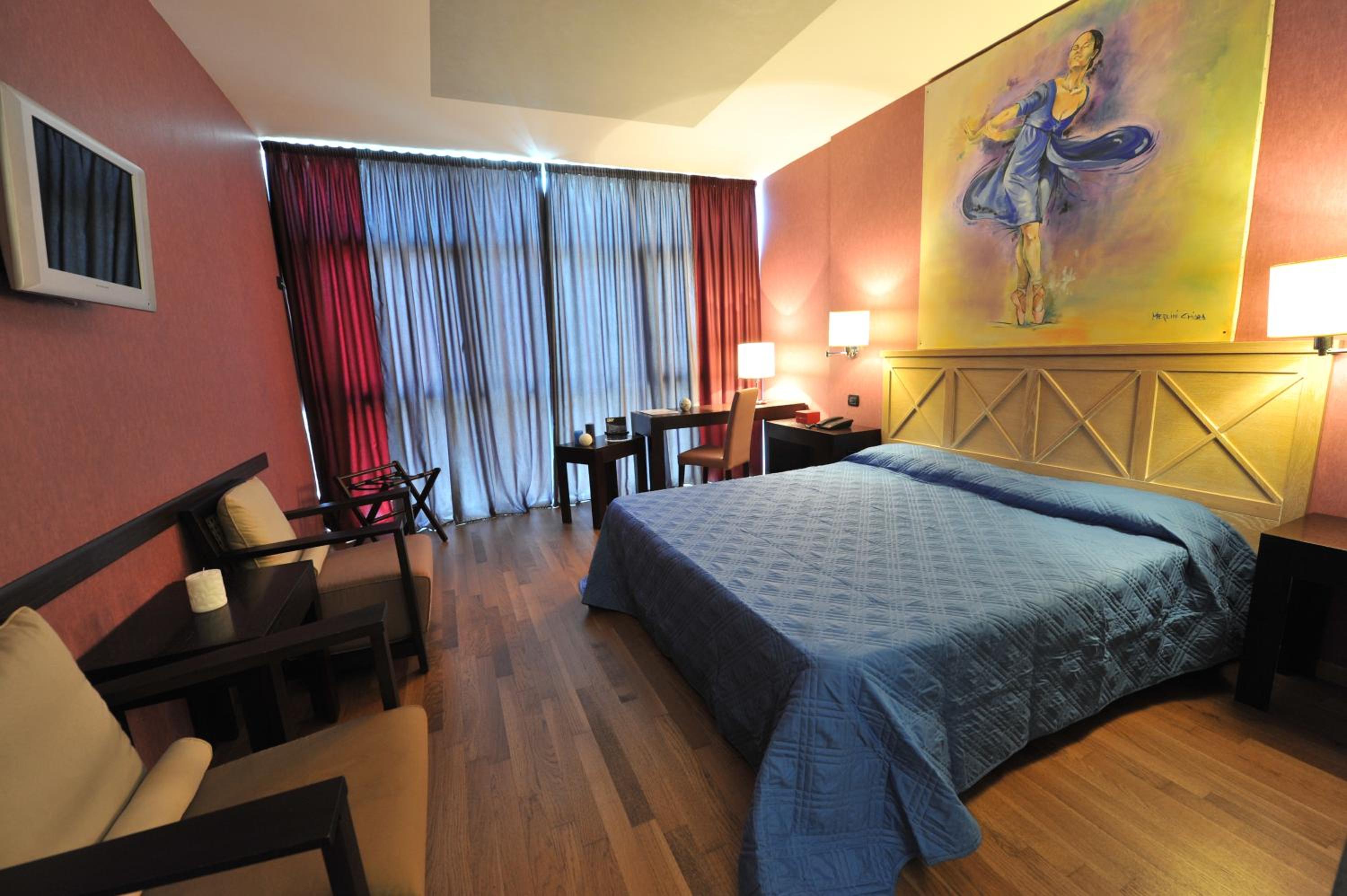 hotel room