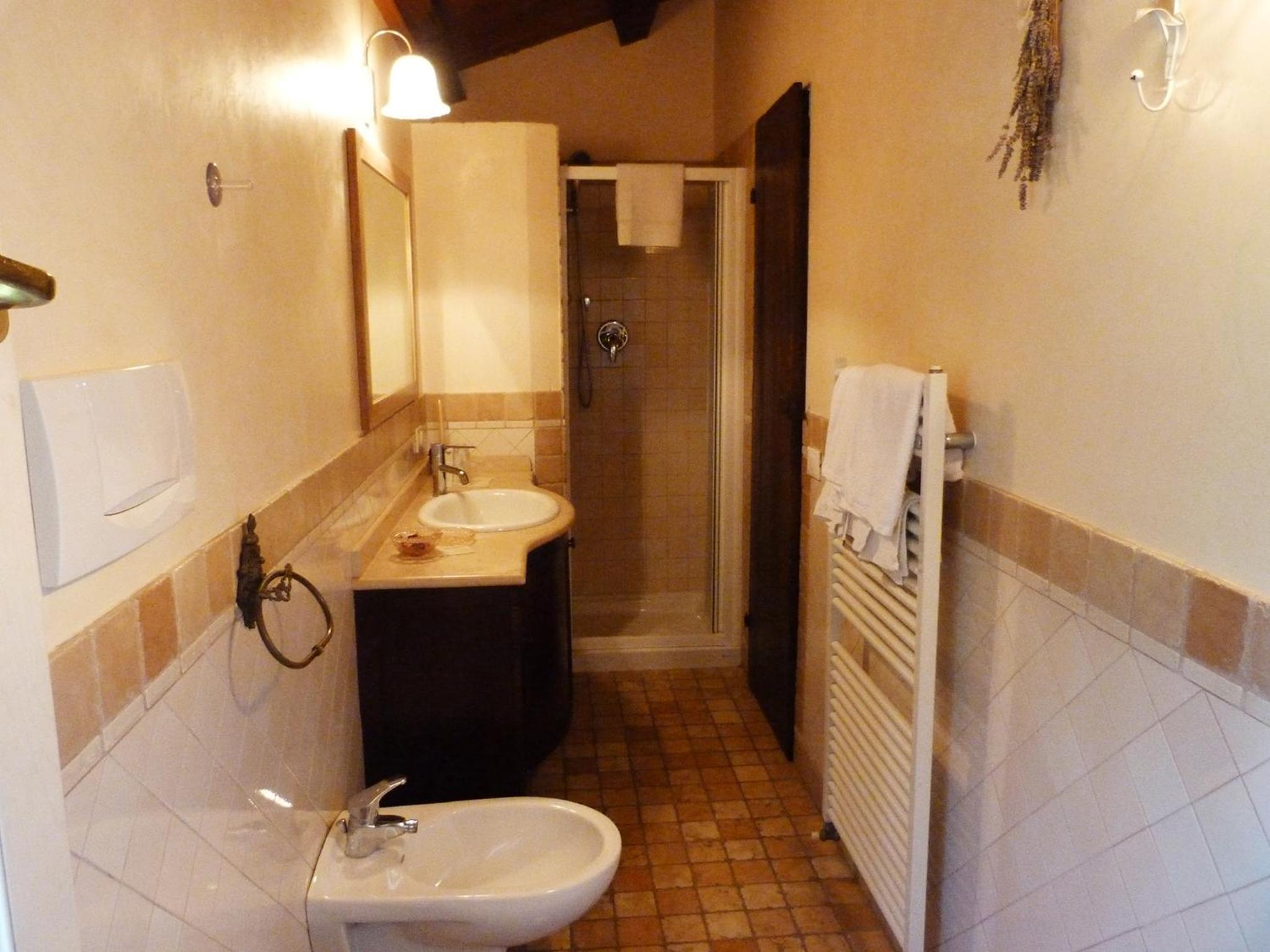 Photo 40
