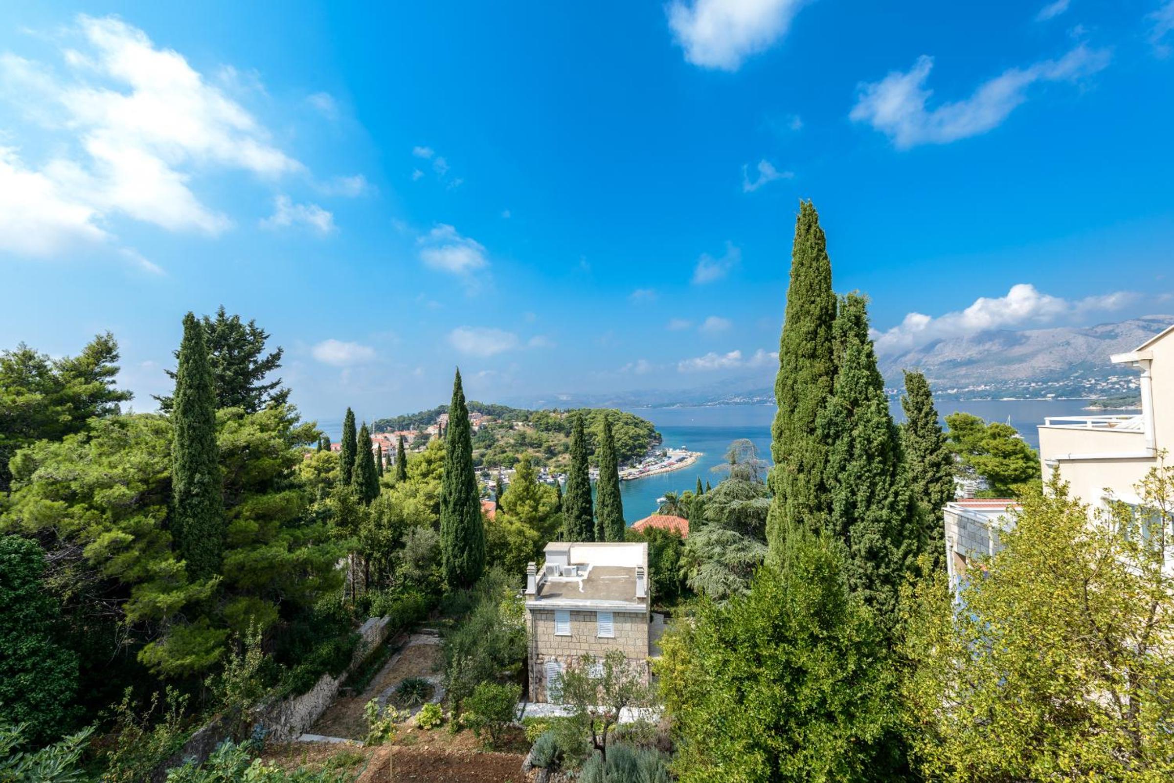 Apartments Aida