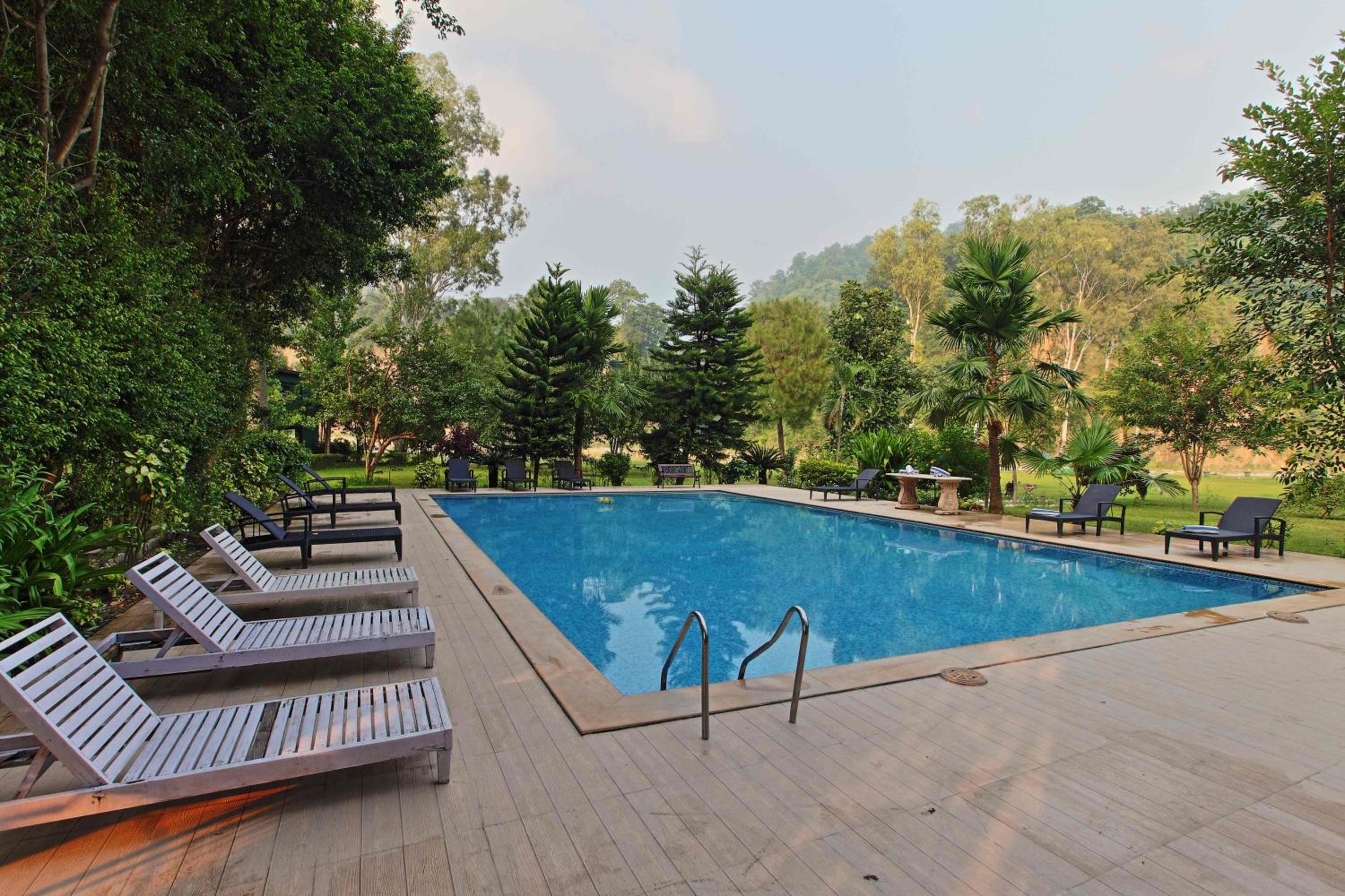 swimming pool