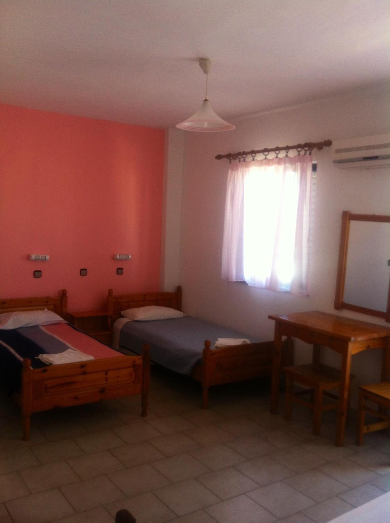 Nitsa Rooms