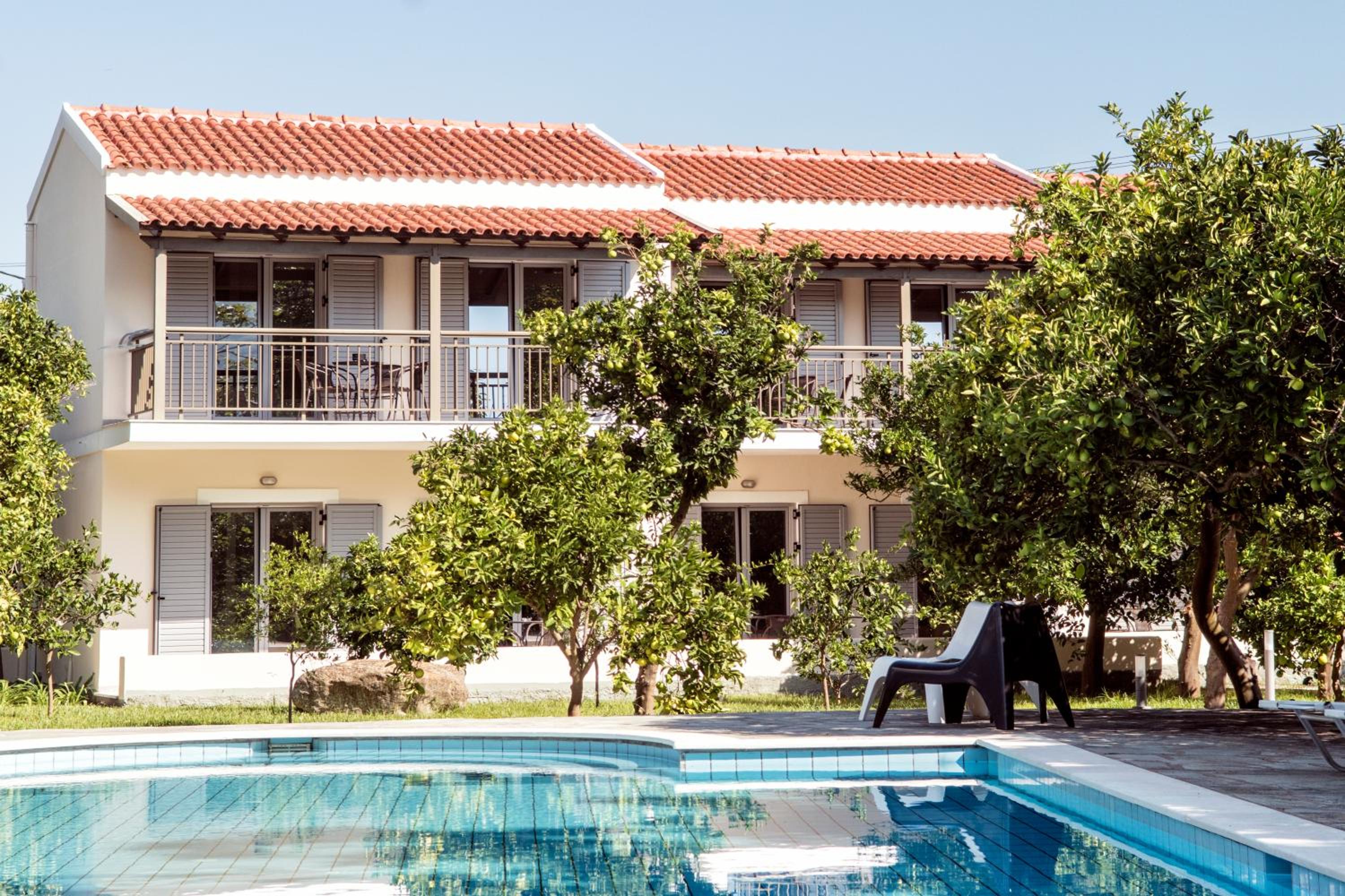 Orange Grove Suites view 5
