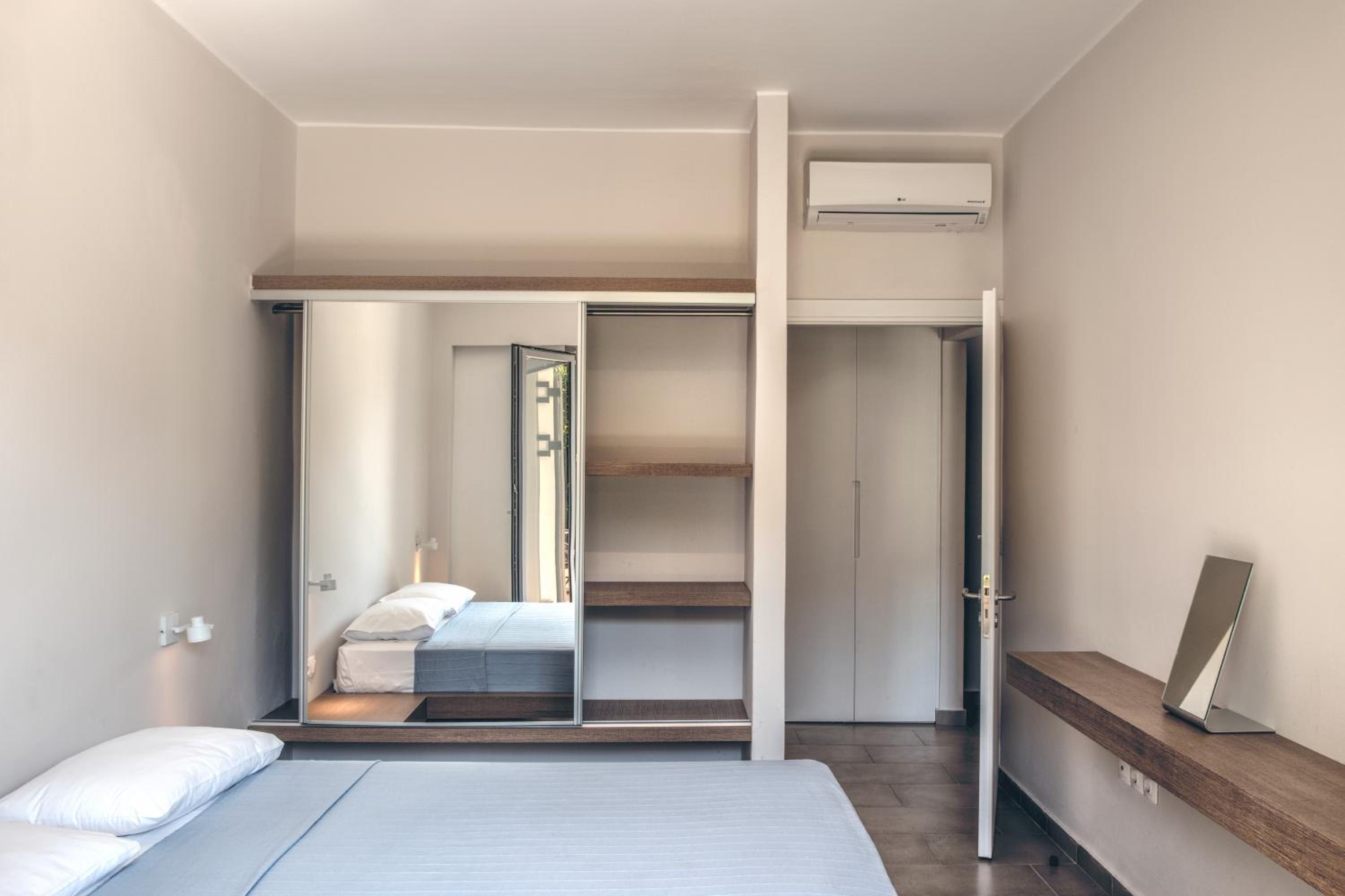 Orange Grove Suites view 2