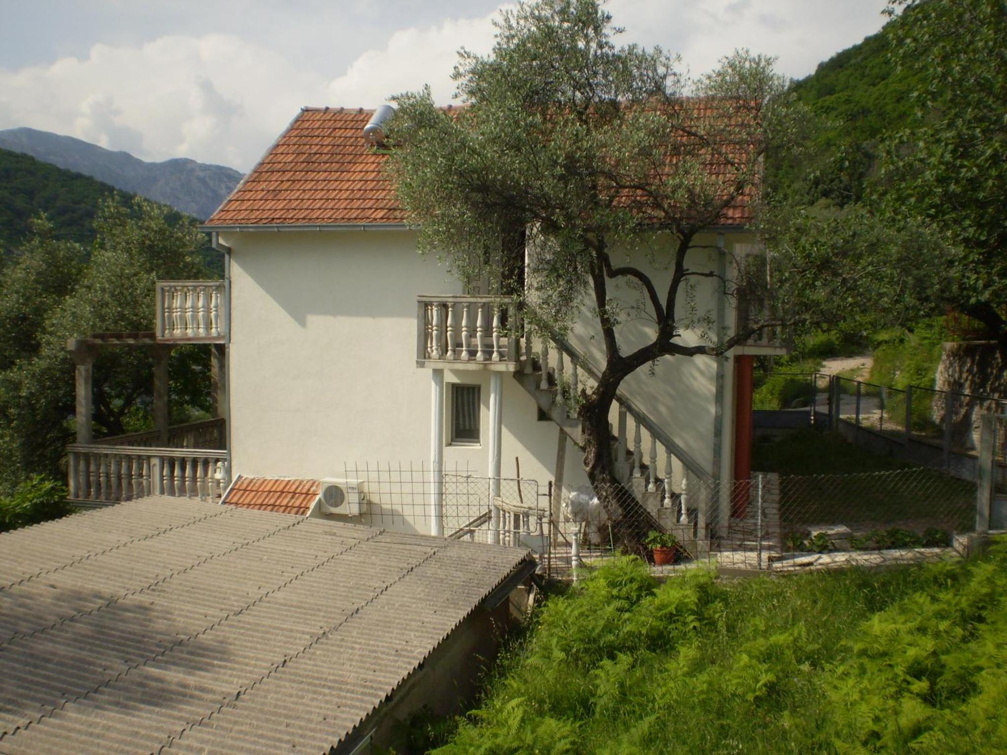 Photo 34