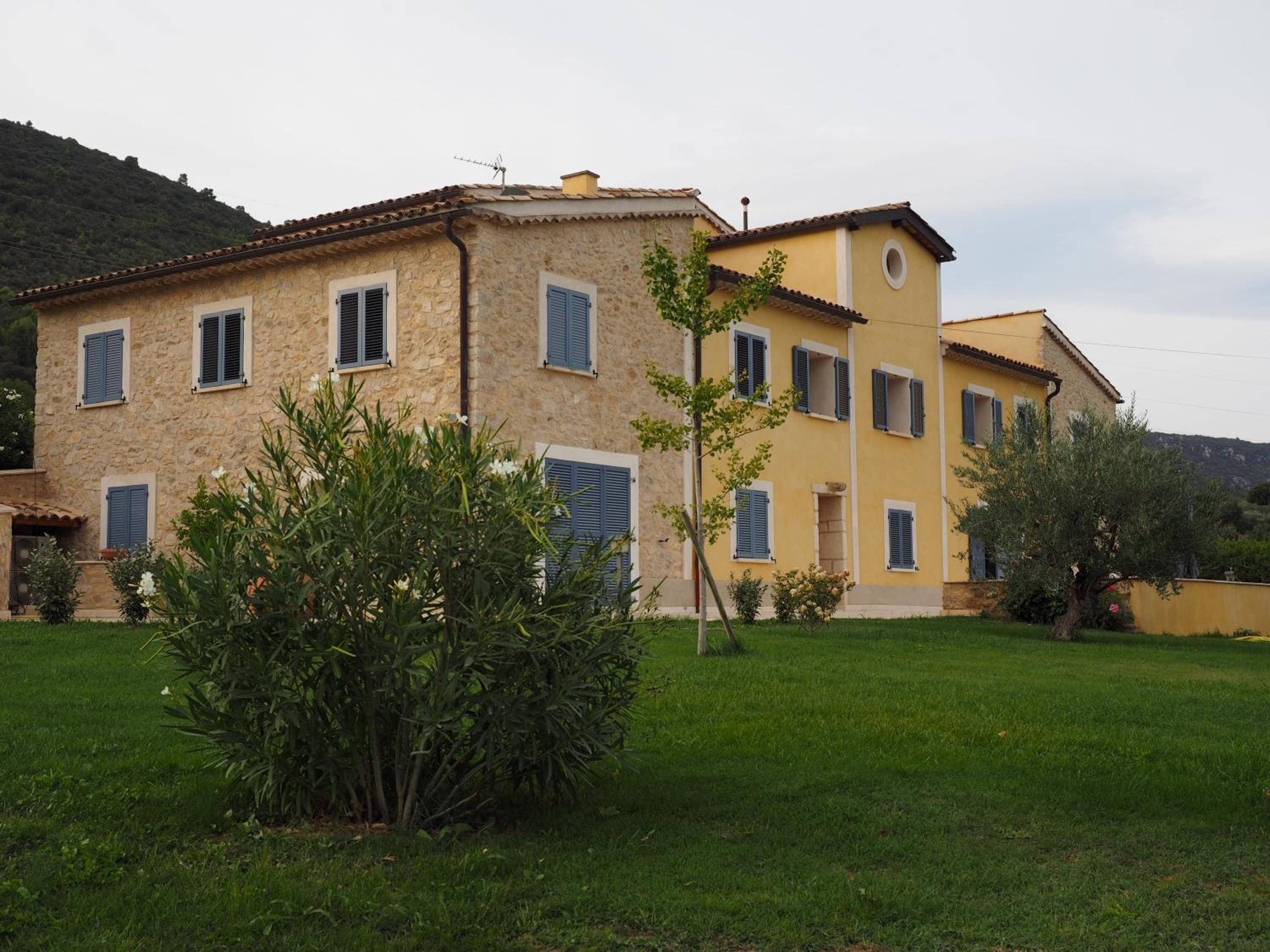 Photo 13