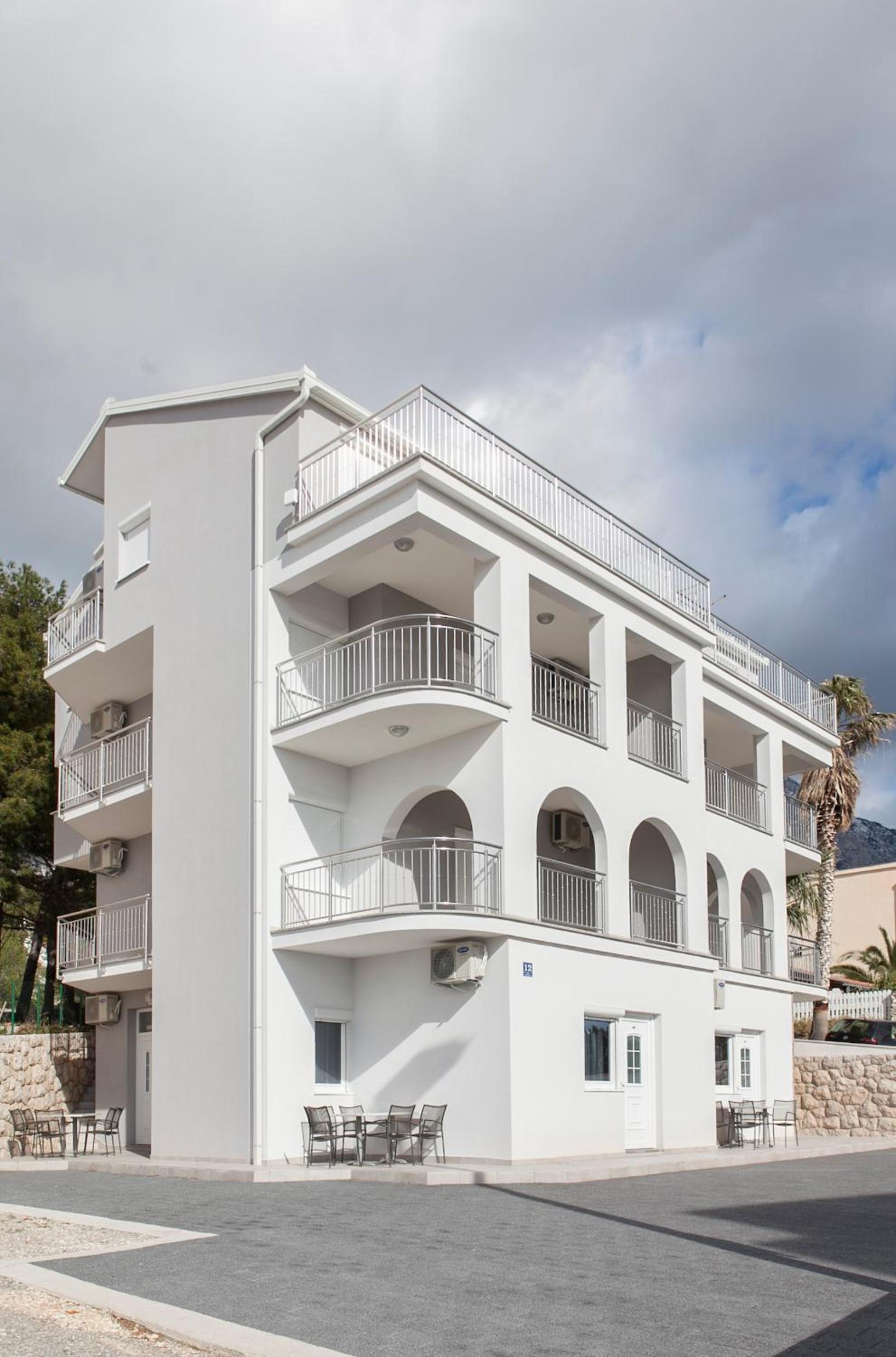 Villa Klara Apartments view 3