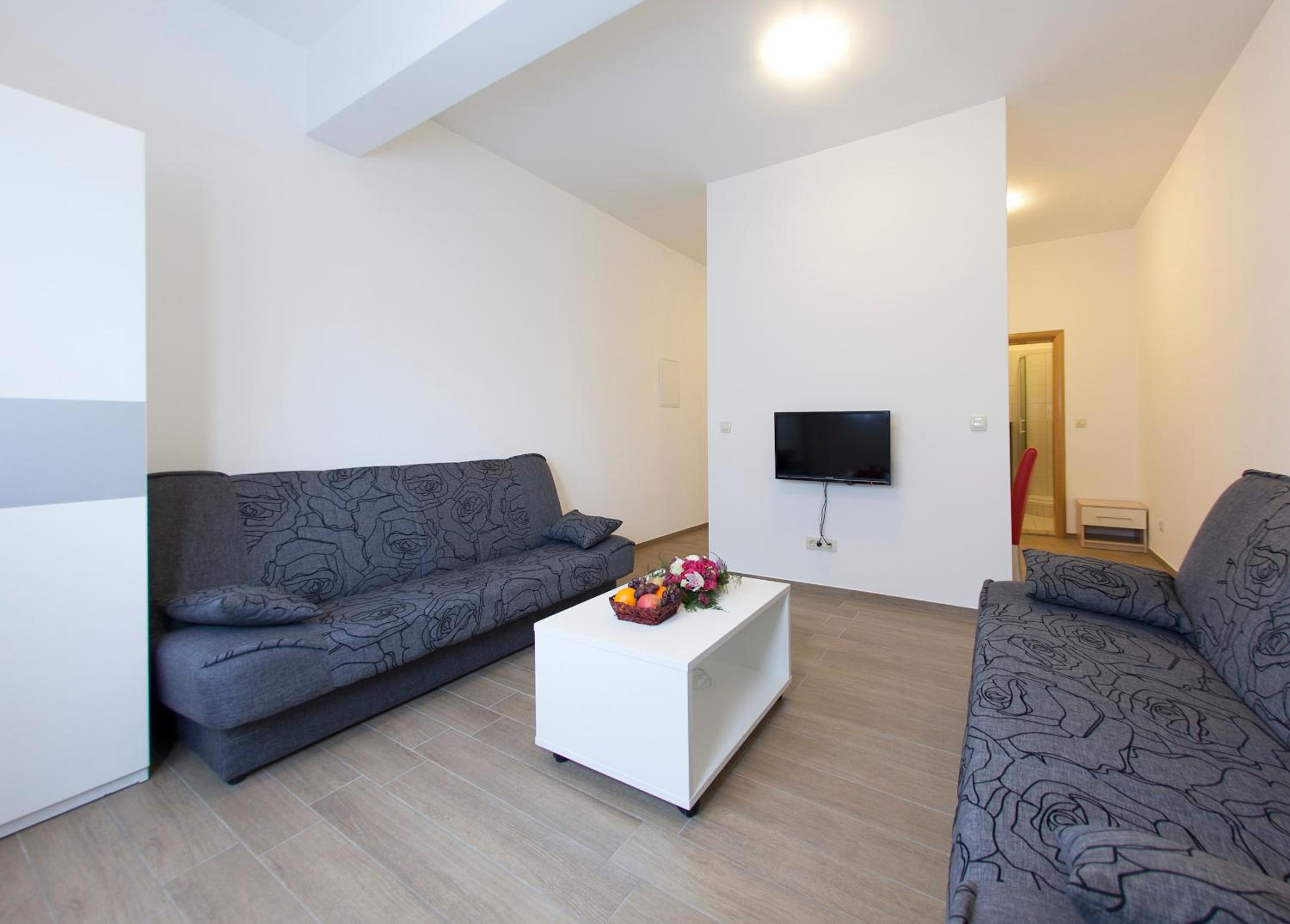 Villa Klara Apartments view 5