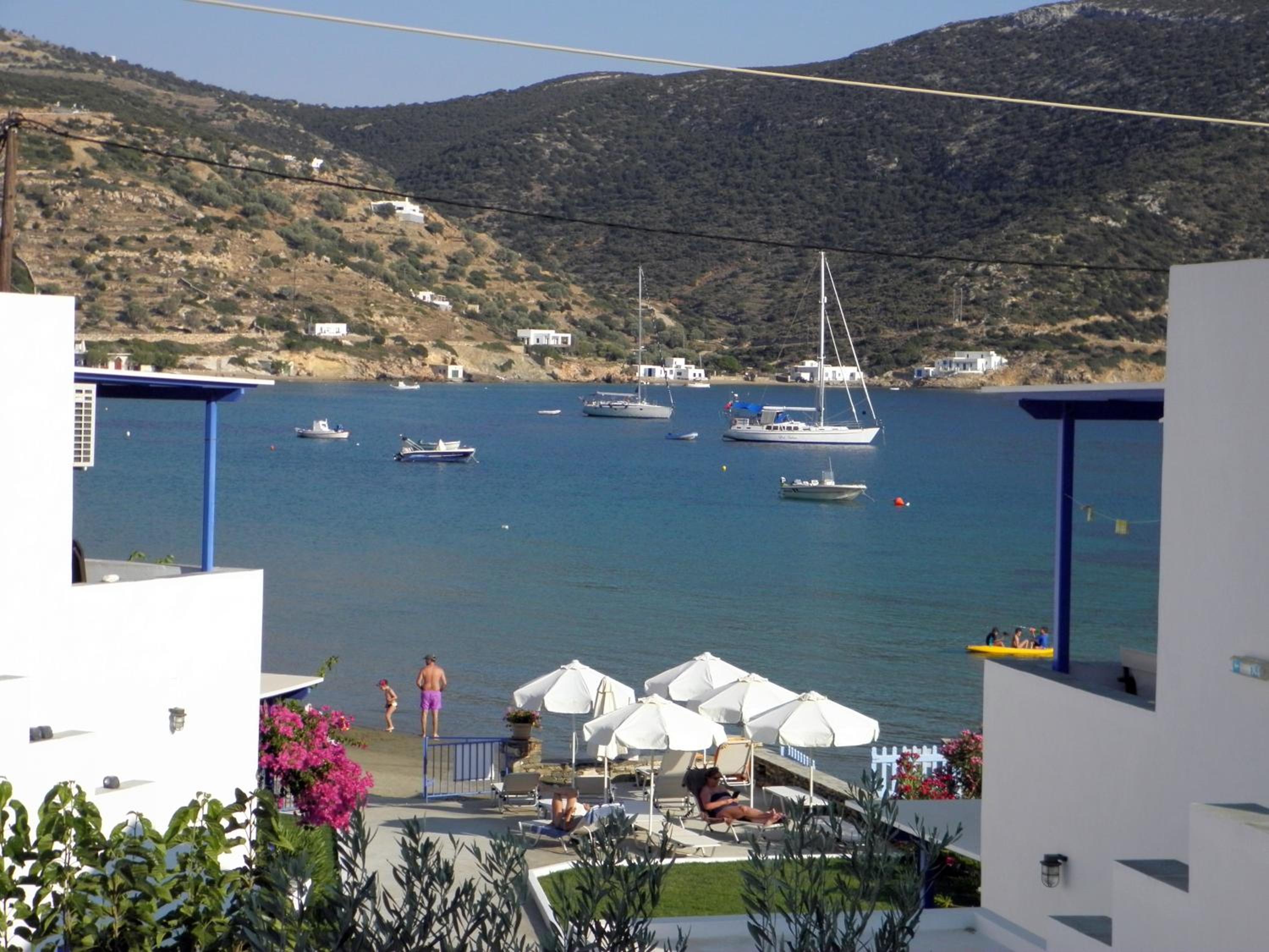 George's Seaside Apartments Sifnos photo 2