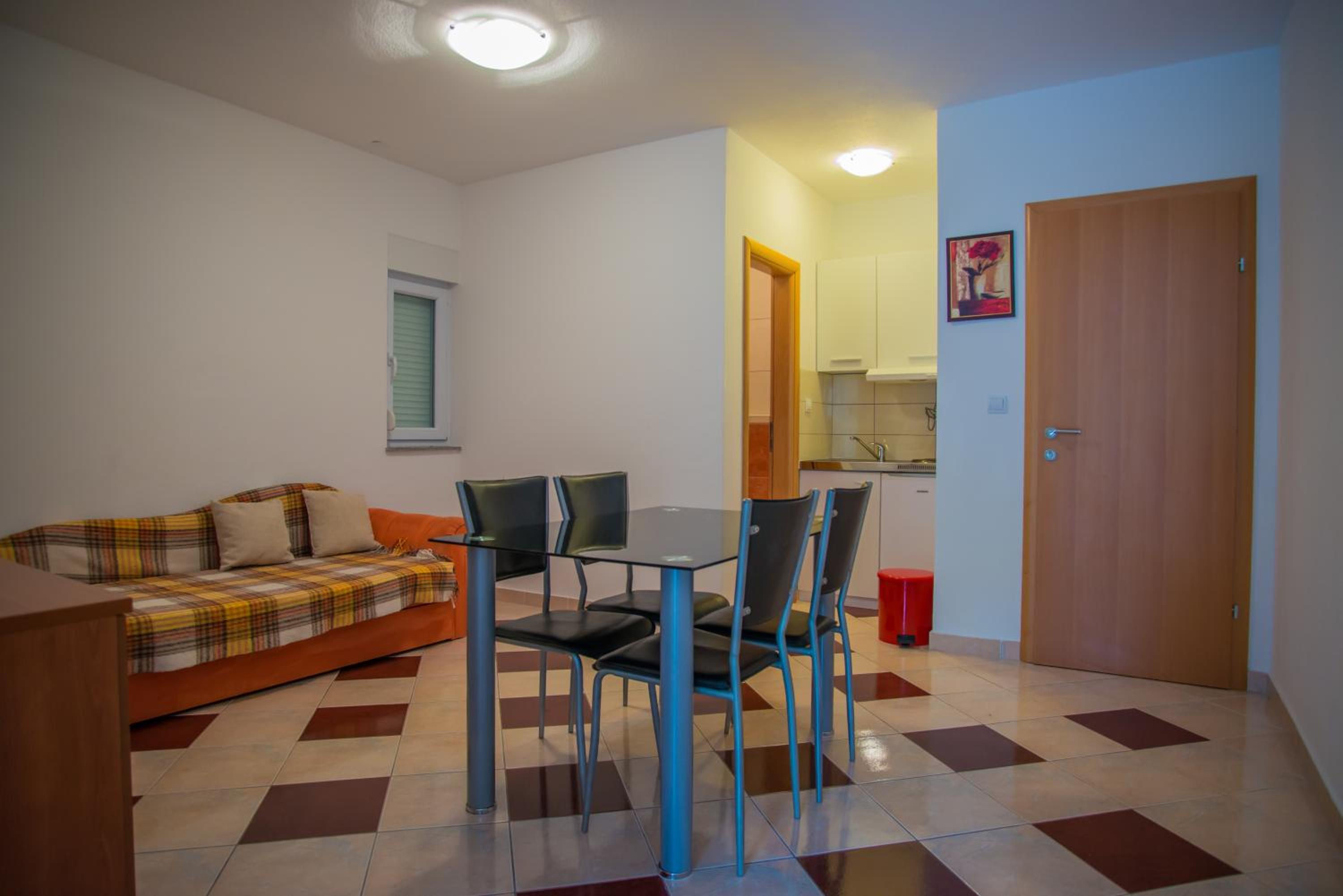 Apartments Nina