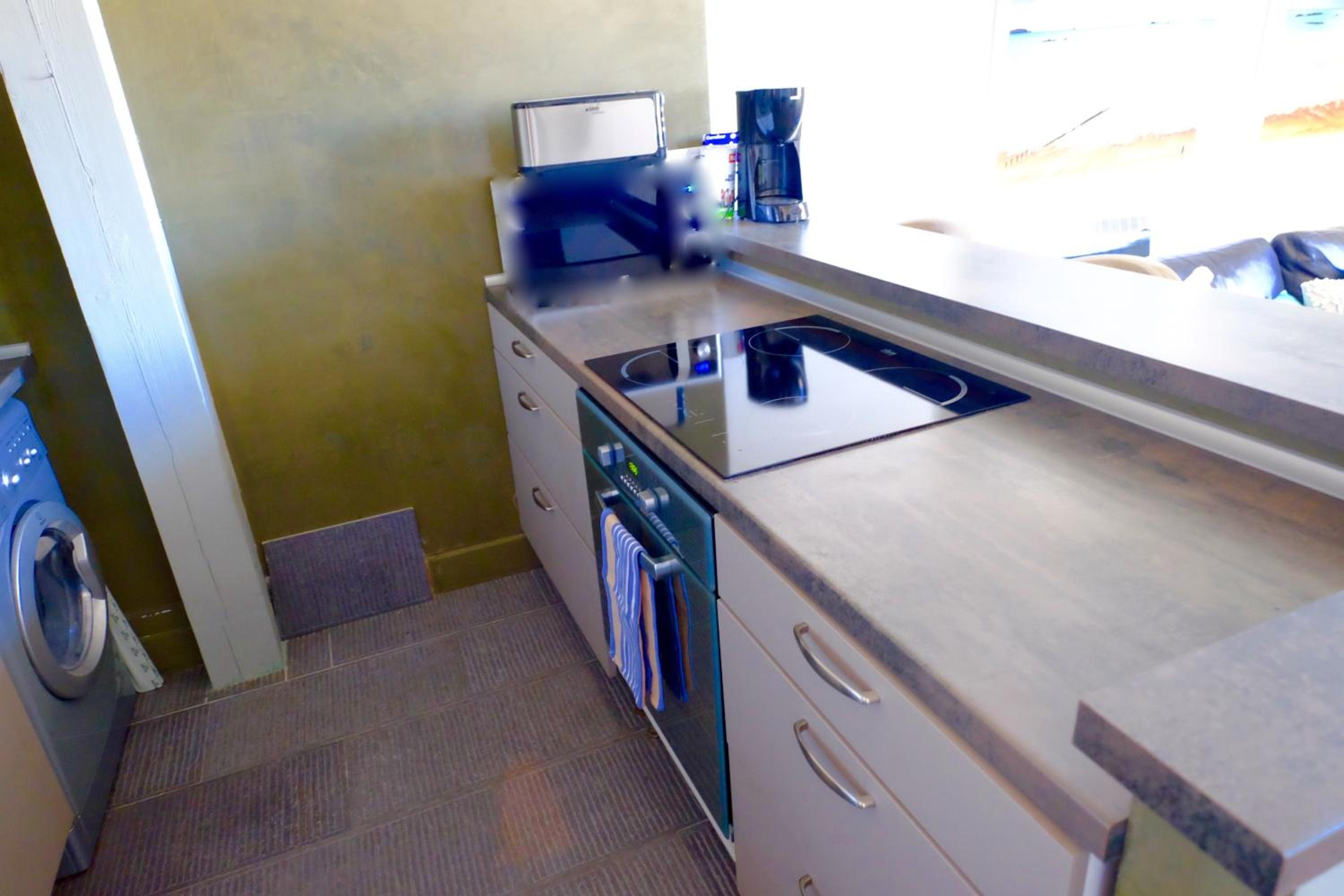 Superbe T3 duplex parking privé gratuit sur place