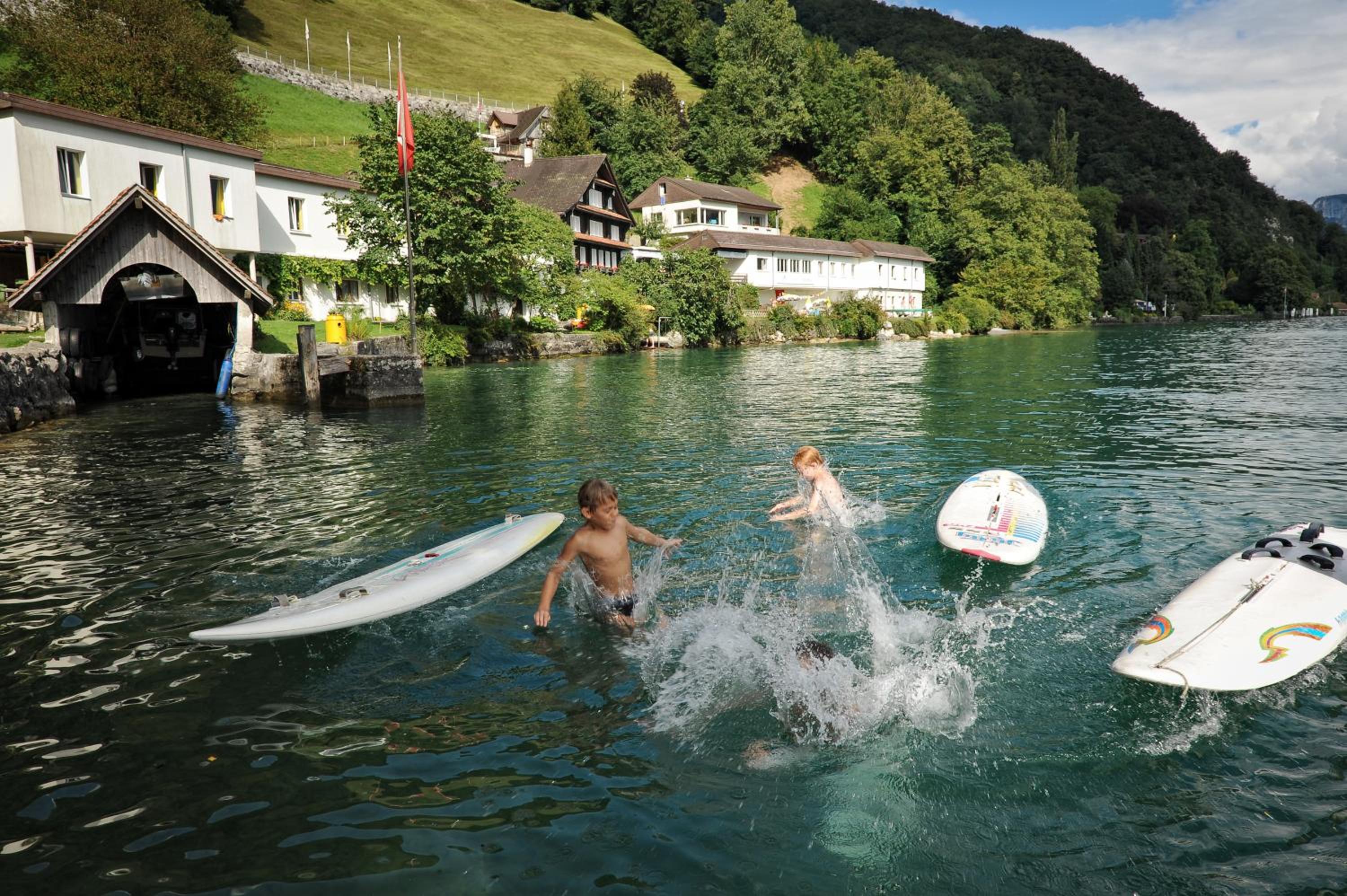 Hostel Rotschuo Jugend- und Familienferien
