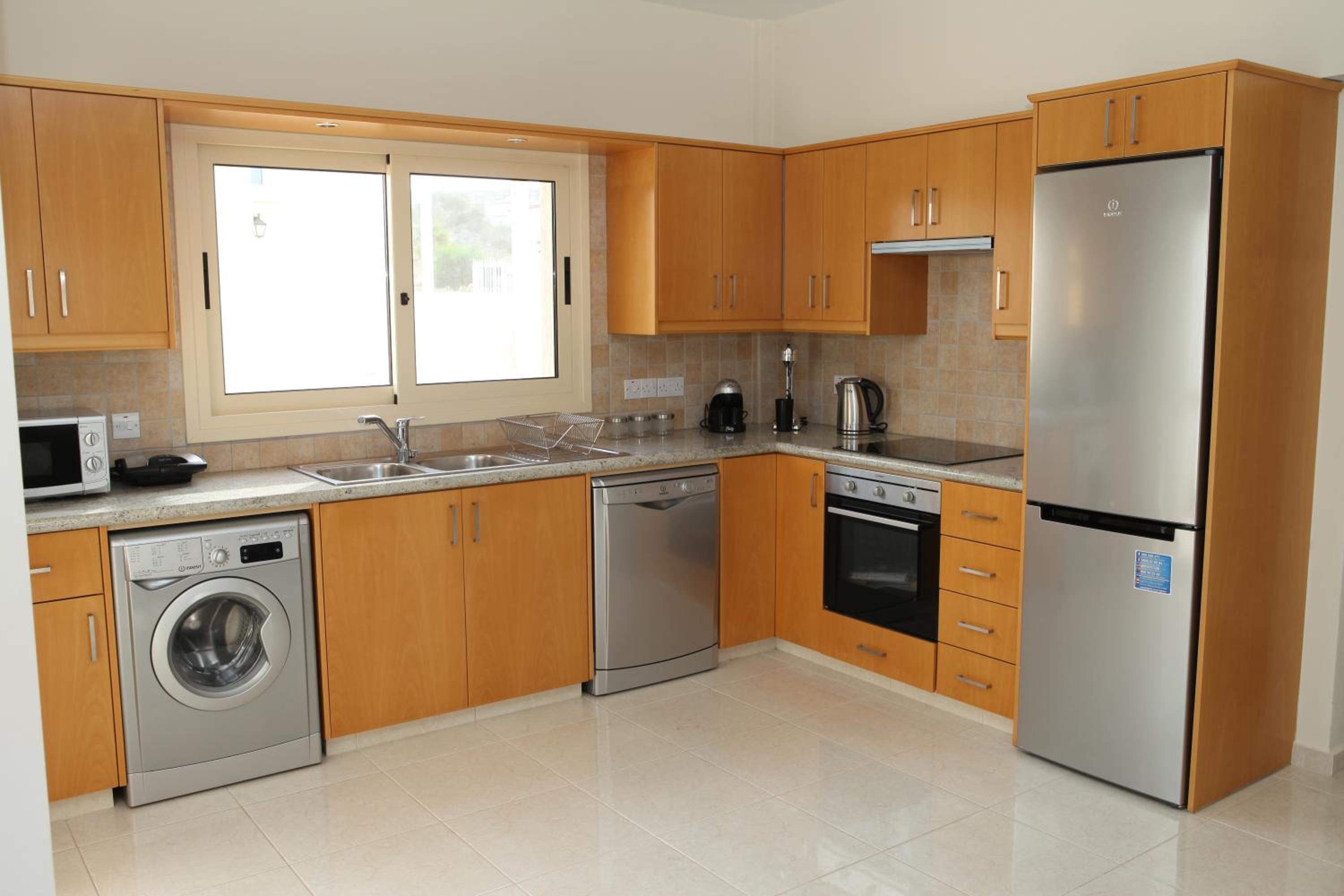 Anthorina Villa 10