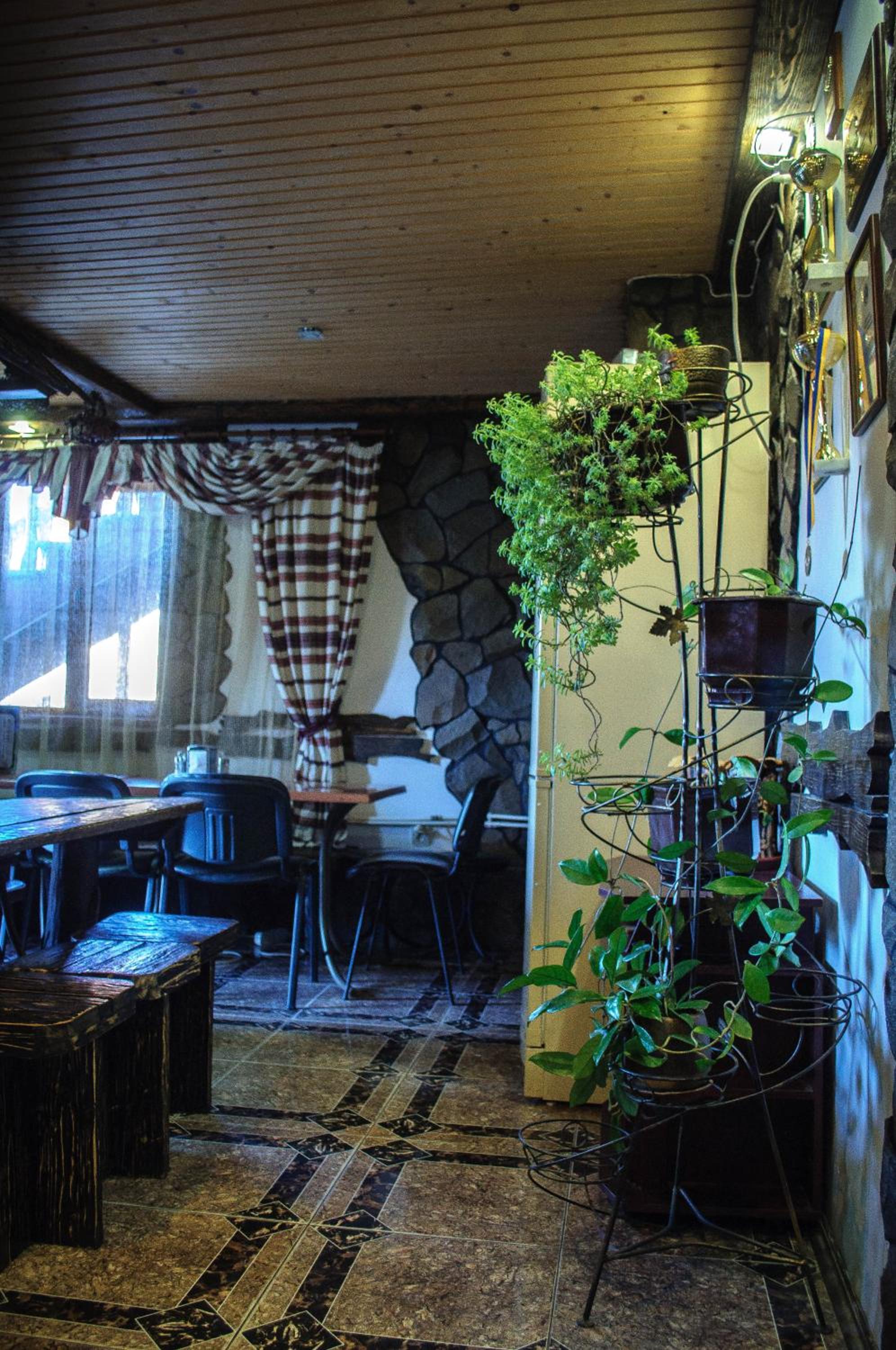 restaurant