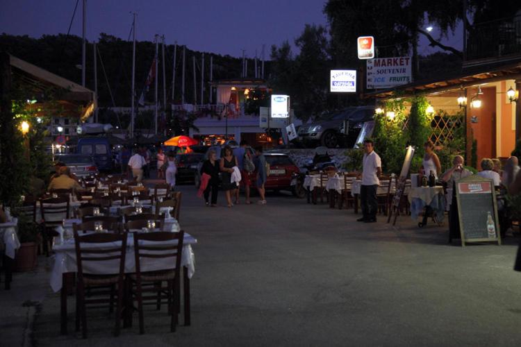 restaurant