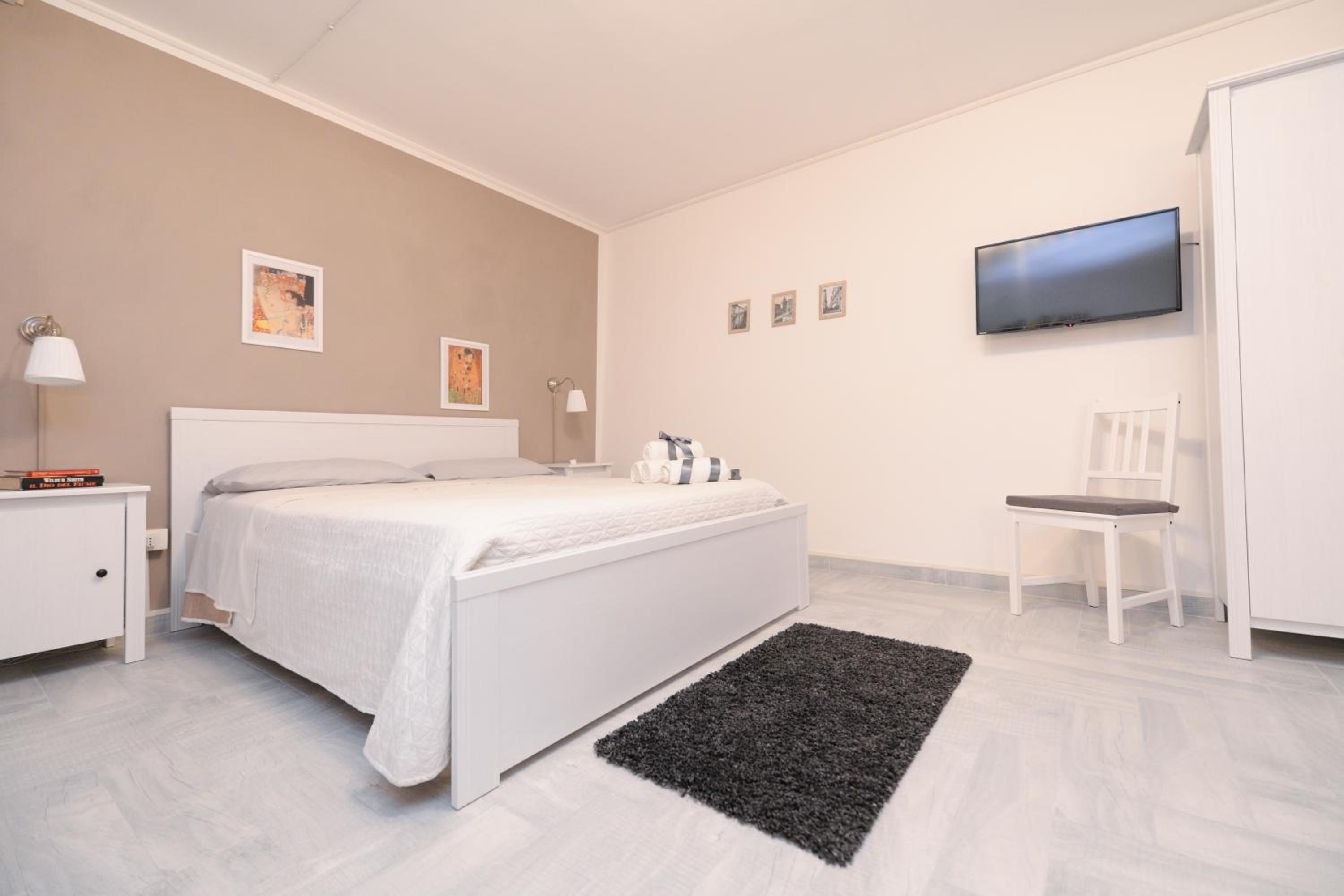 Canova apartment view 3