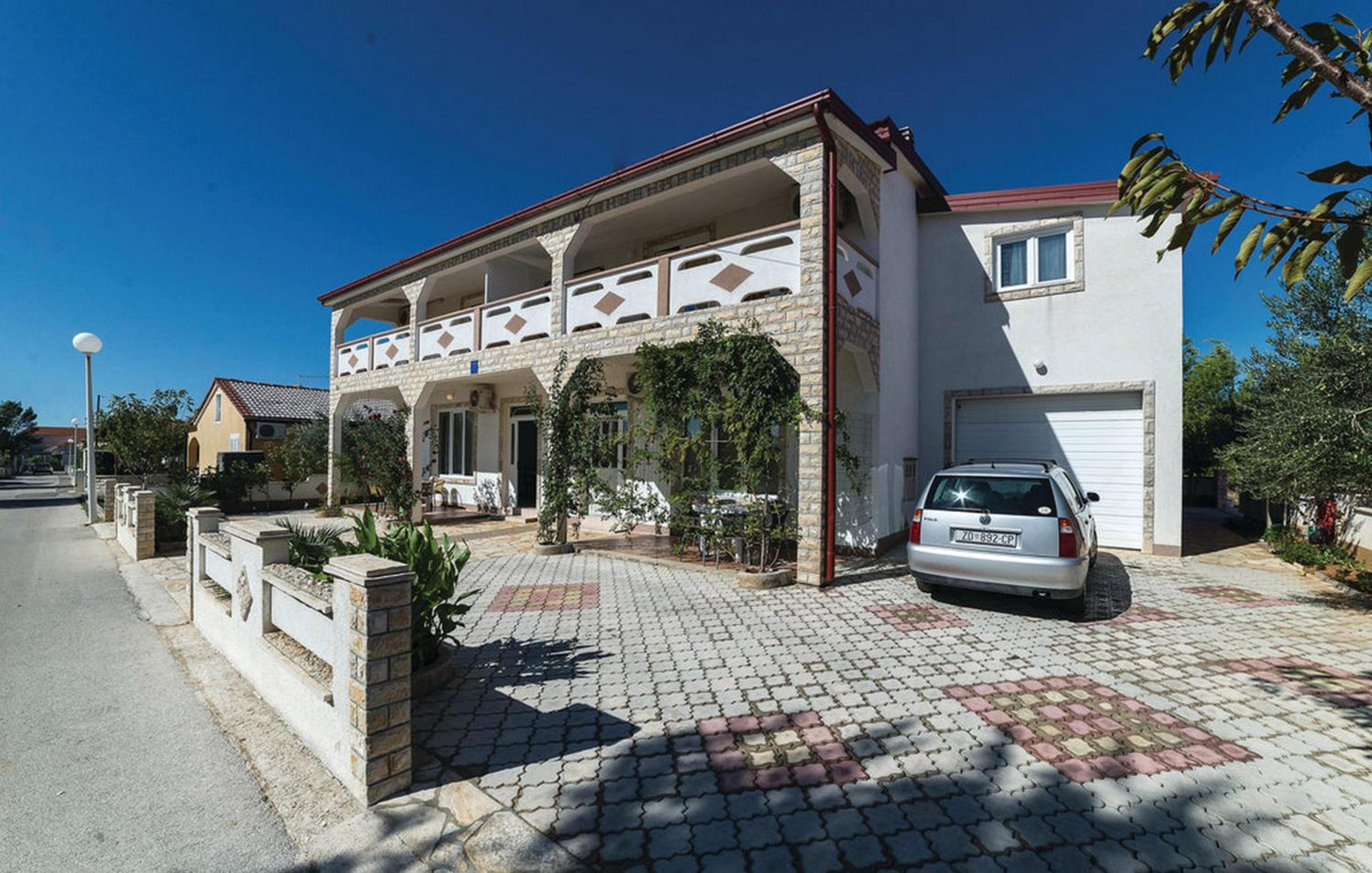 Hotel Apartments Zoka - Image 1