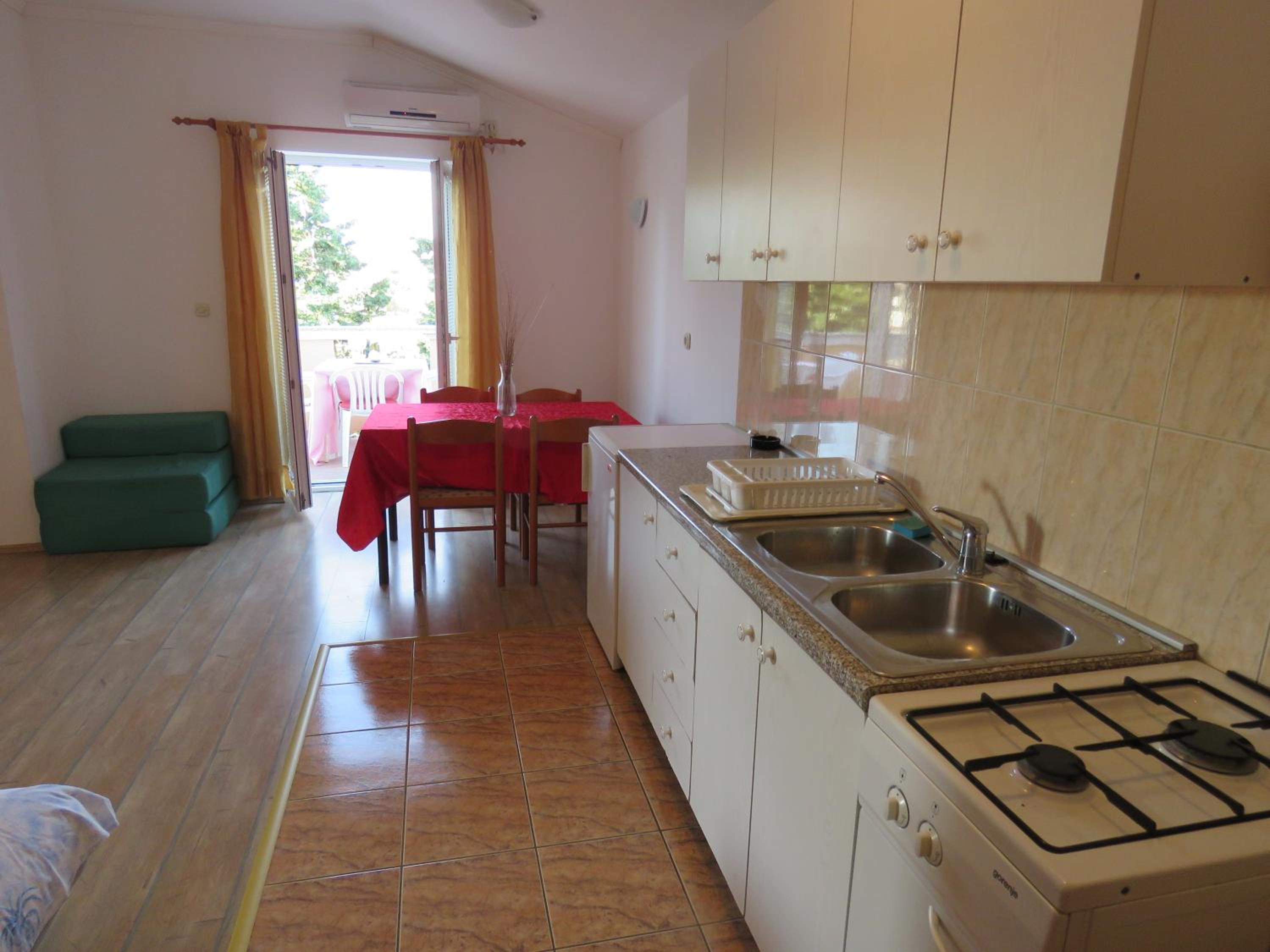 Apartments Palma Novalja
