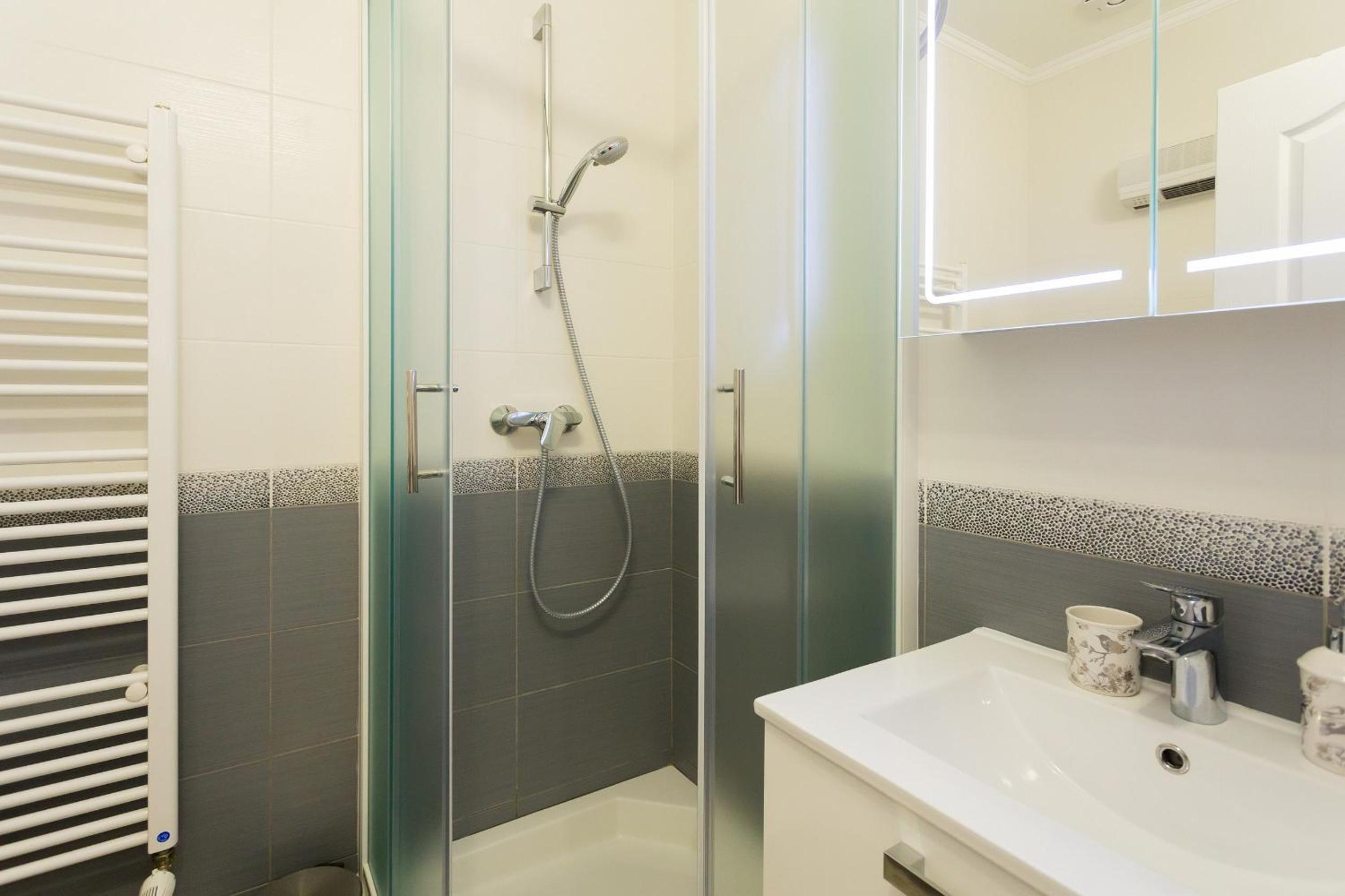 Photo 84