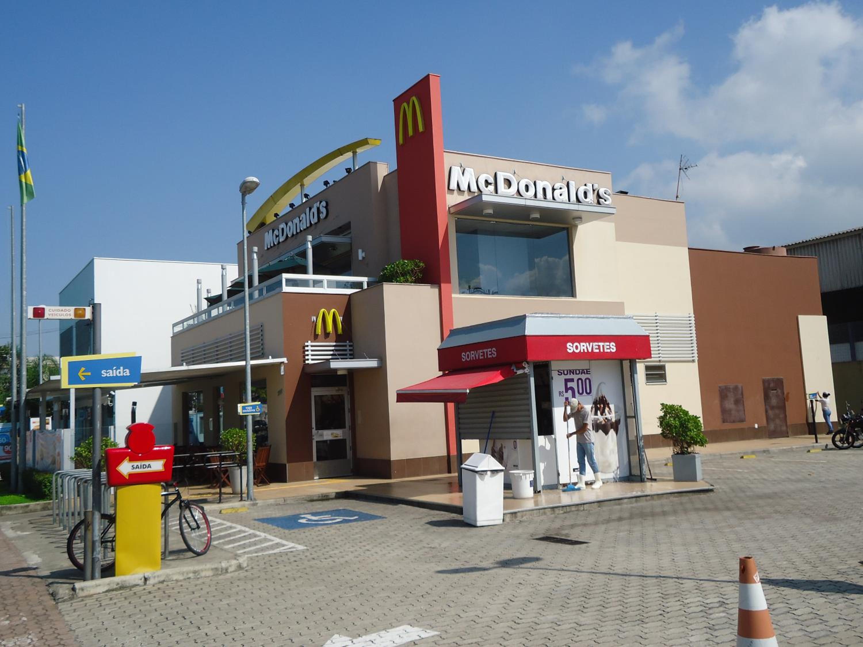 Apto Residencial Fernanda - PRAIA GUILHERMINA - Com Wi-Fi