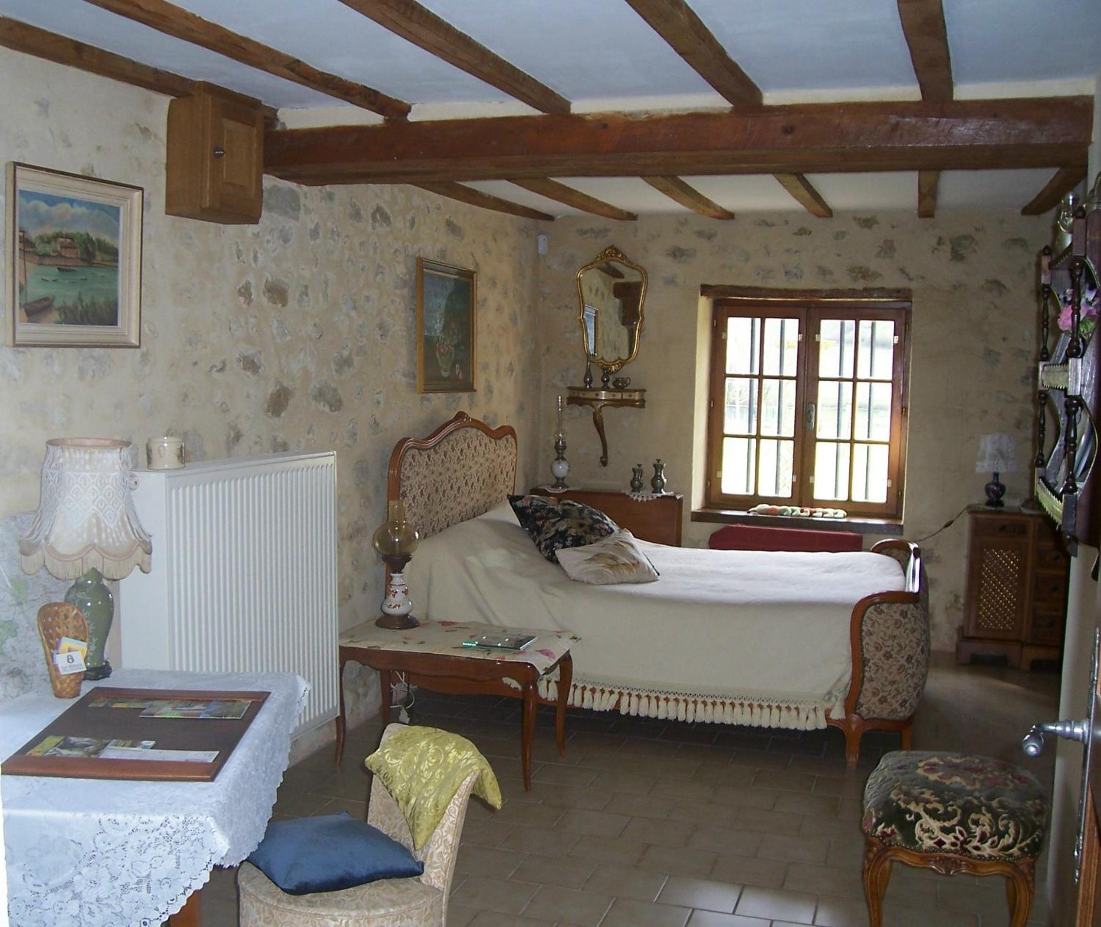 Maison d'Hôtes Les Après view 2