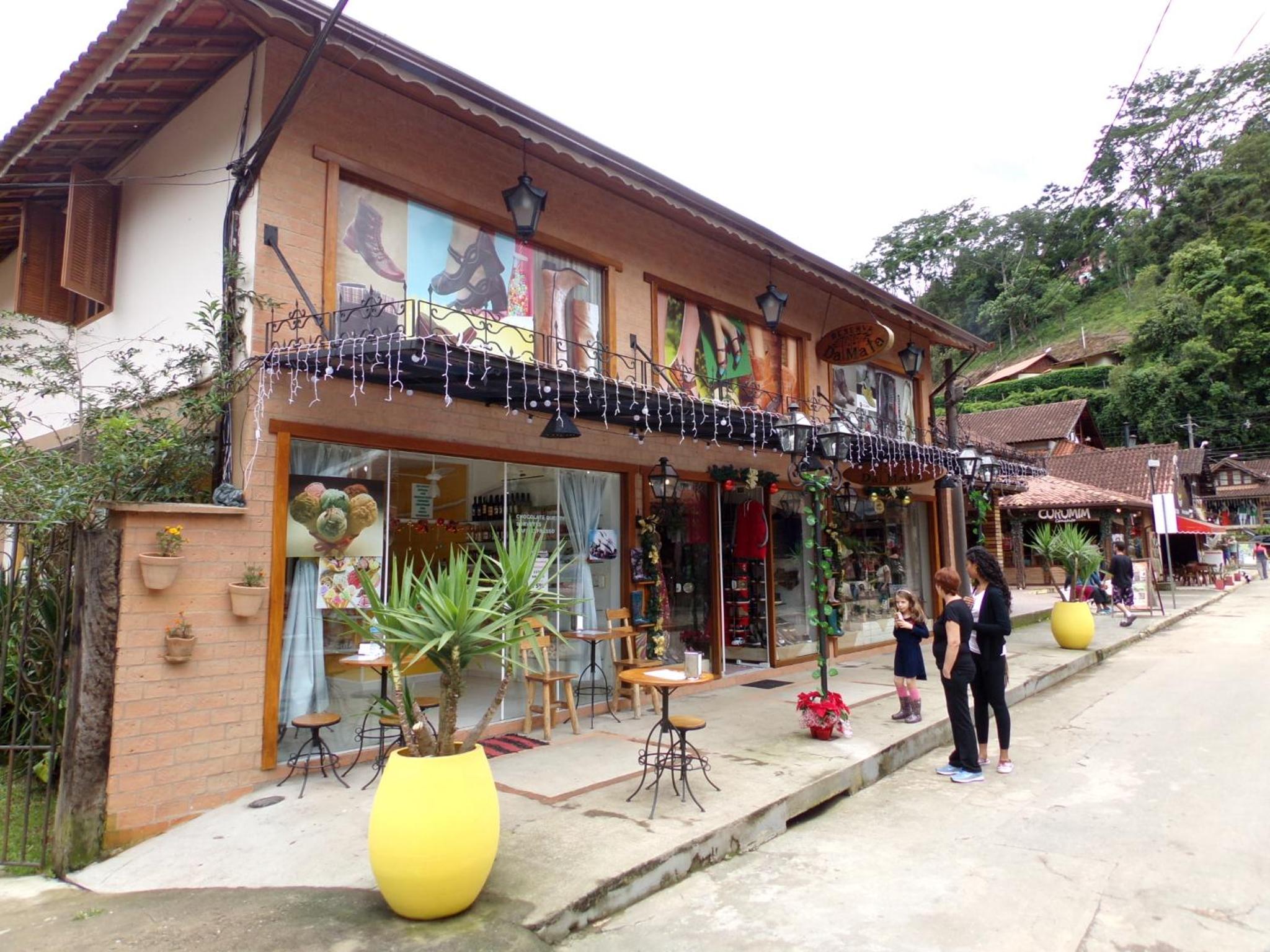 restaurant