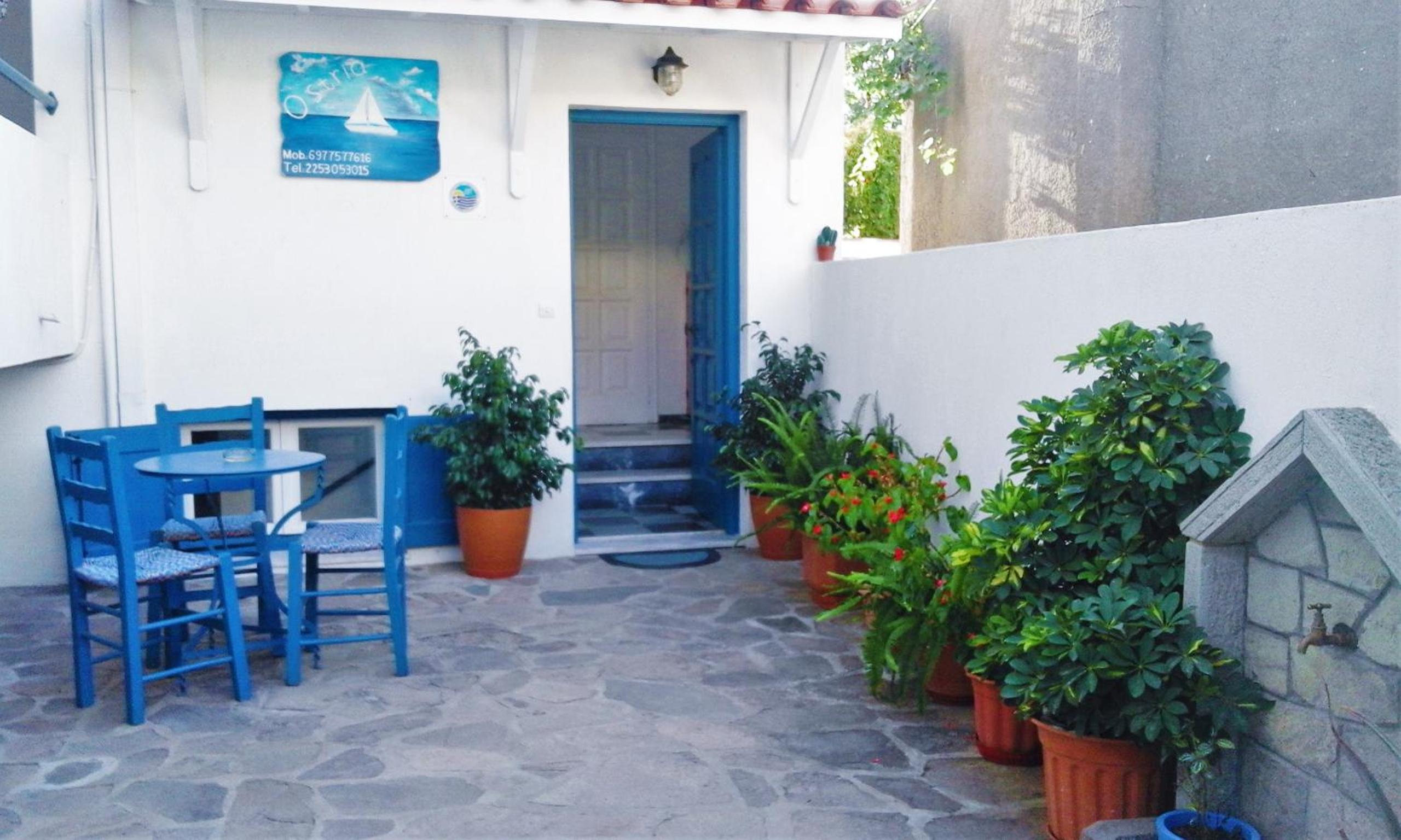 Ostria Eressos Rooms