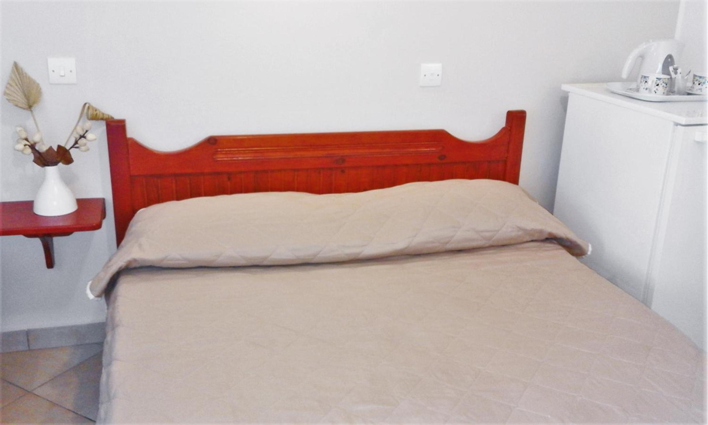 Ostria Eressos Rooms