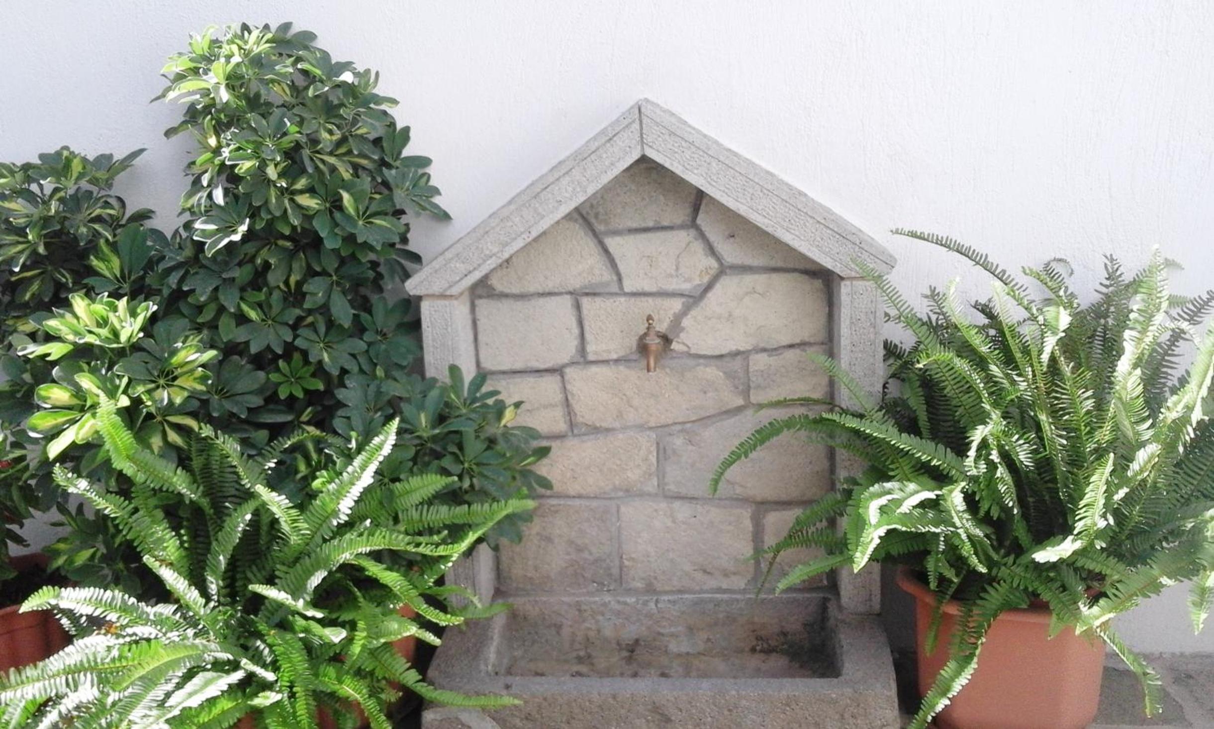 Ostria Eressos Rooms