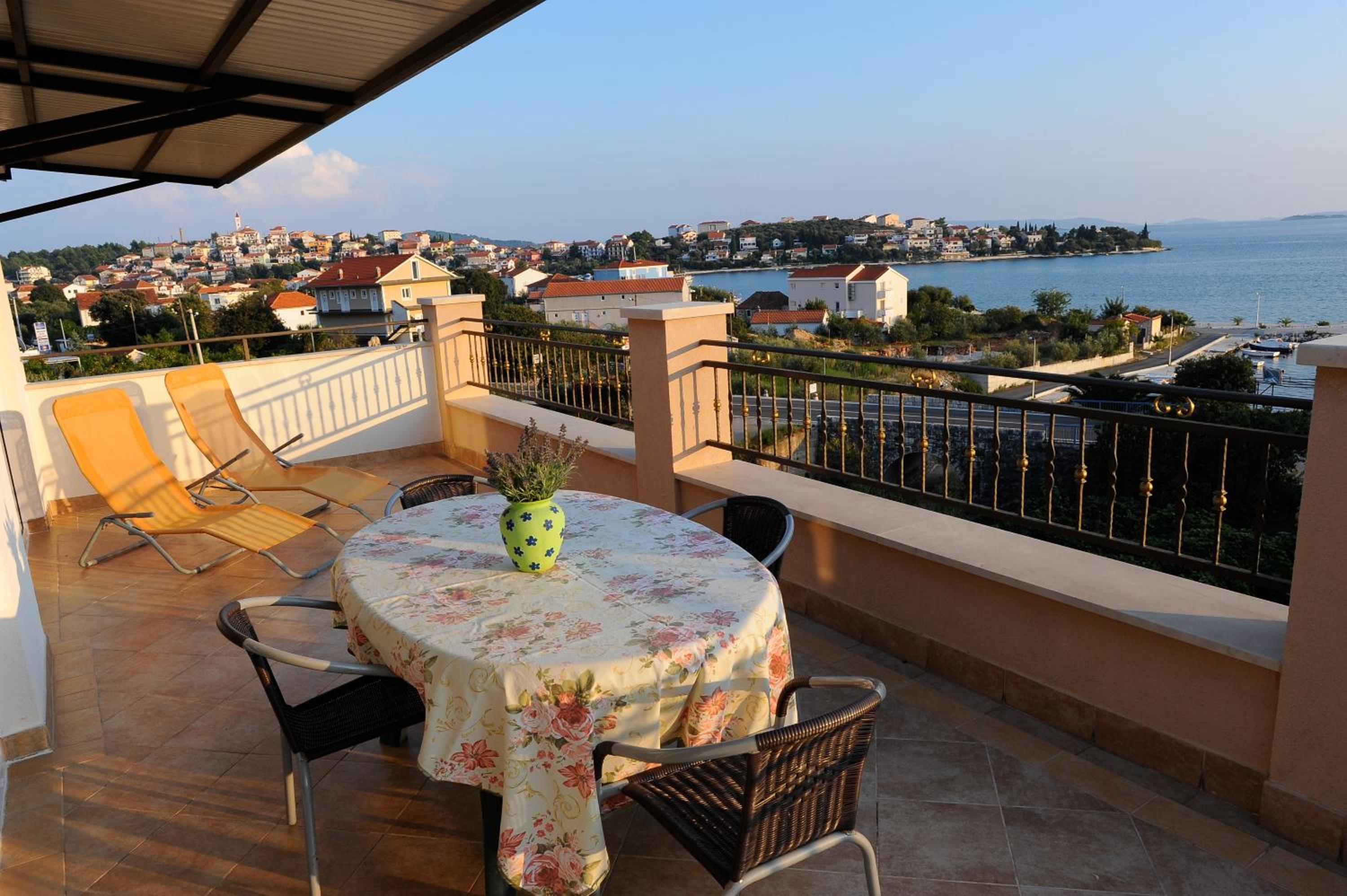 Apartments&Rooms Jelavić