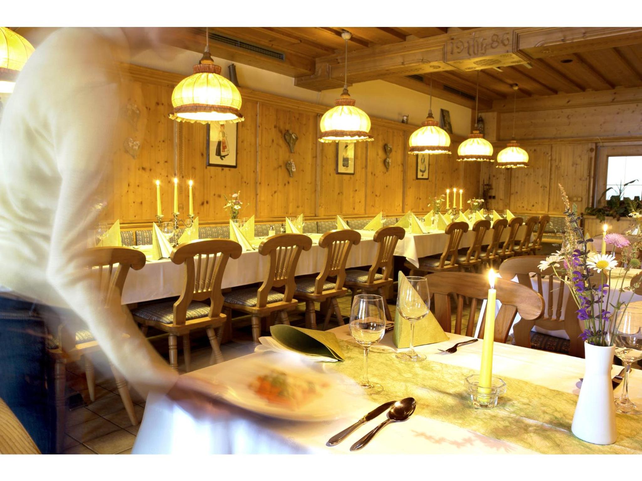 restaurant