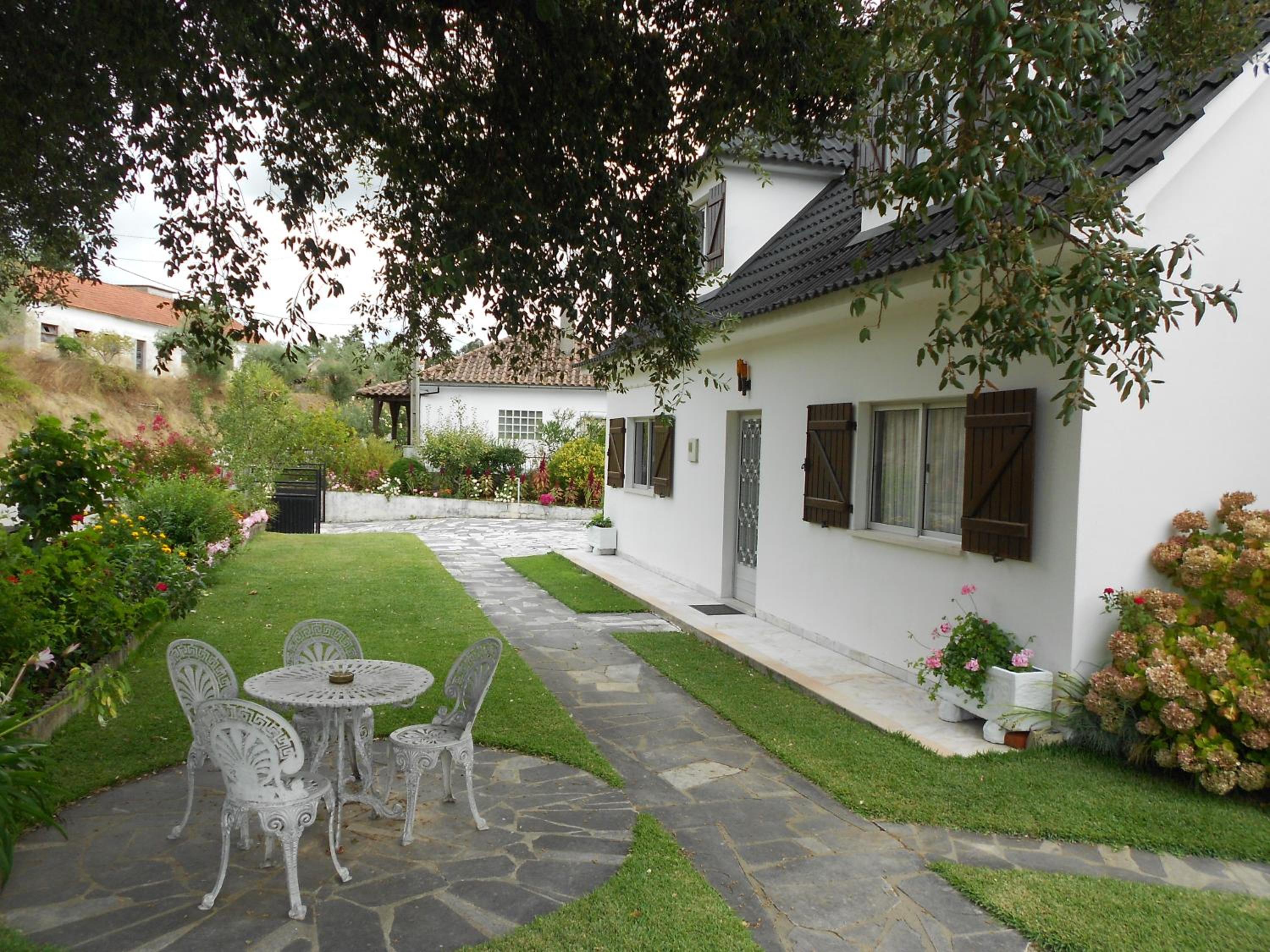 Casa da Costureira view 3