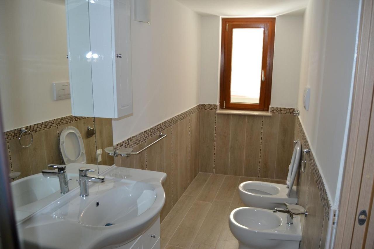 Residence Blue Pearl