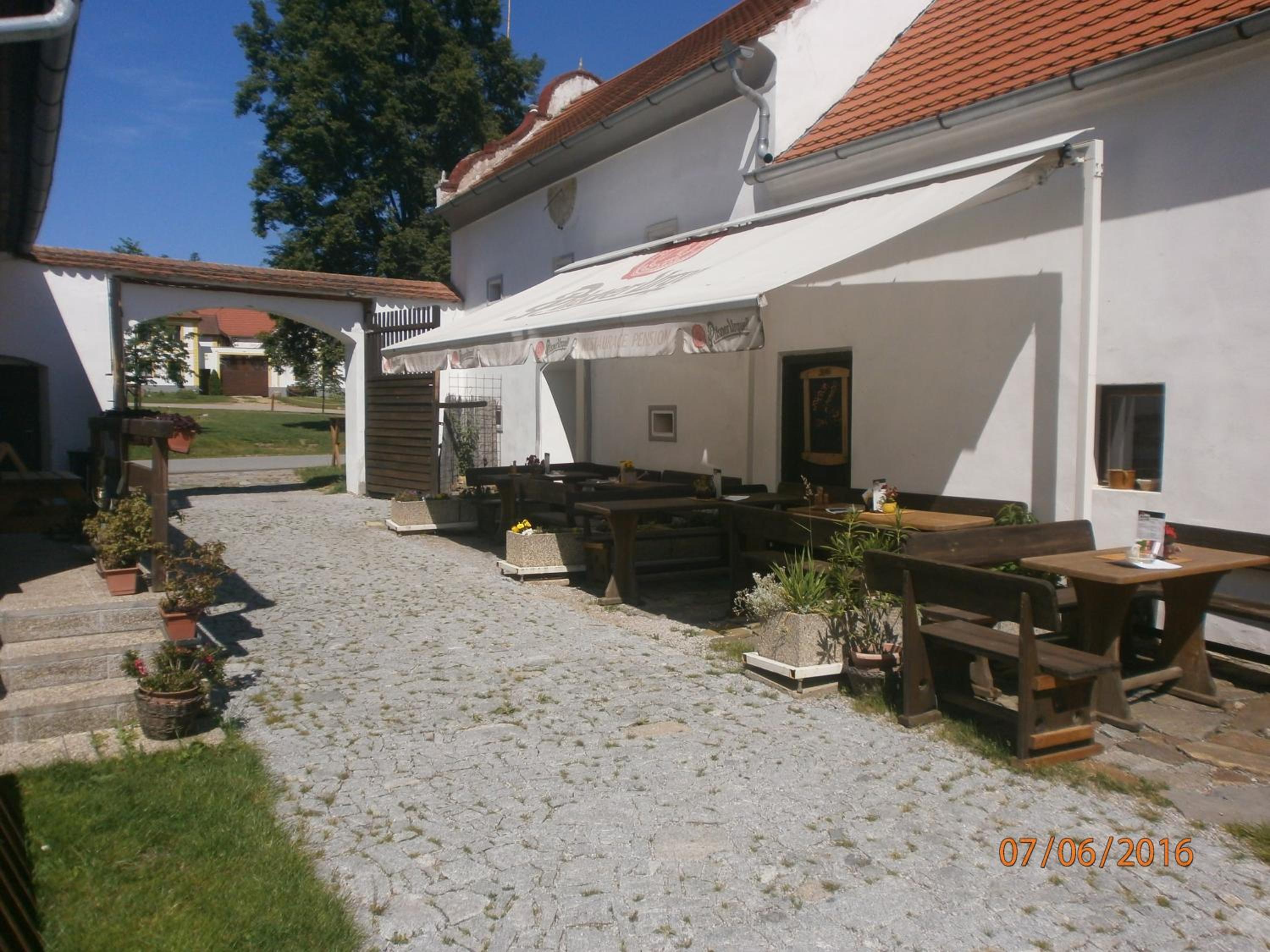 Photo 51