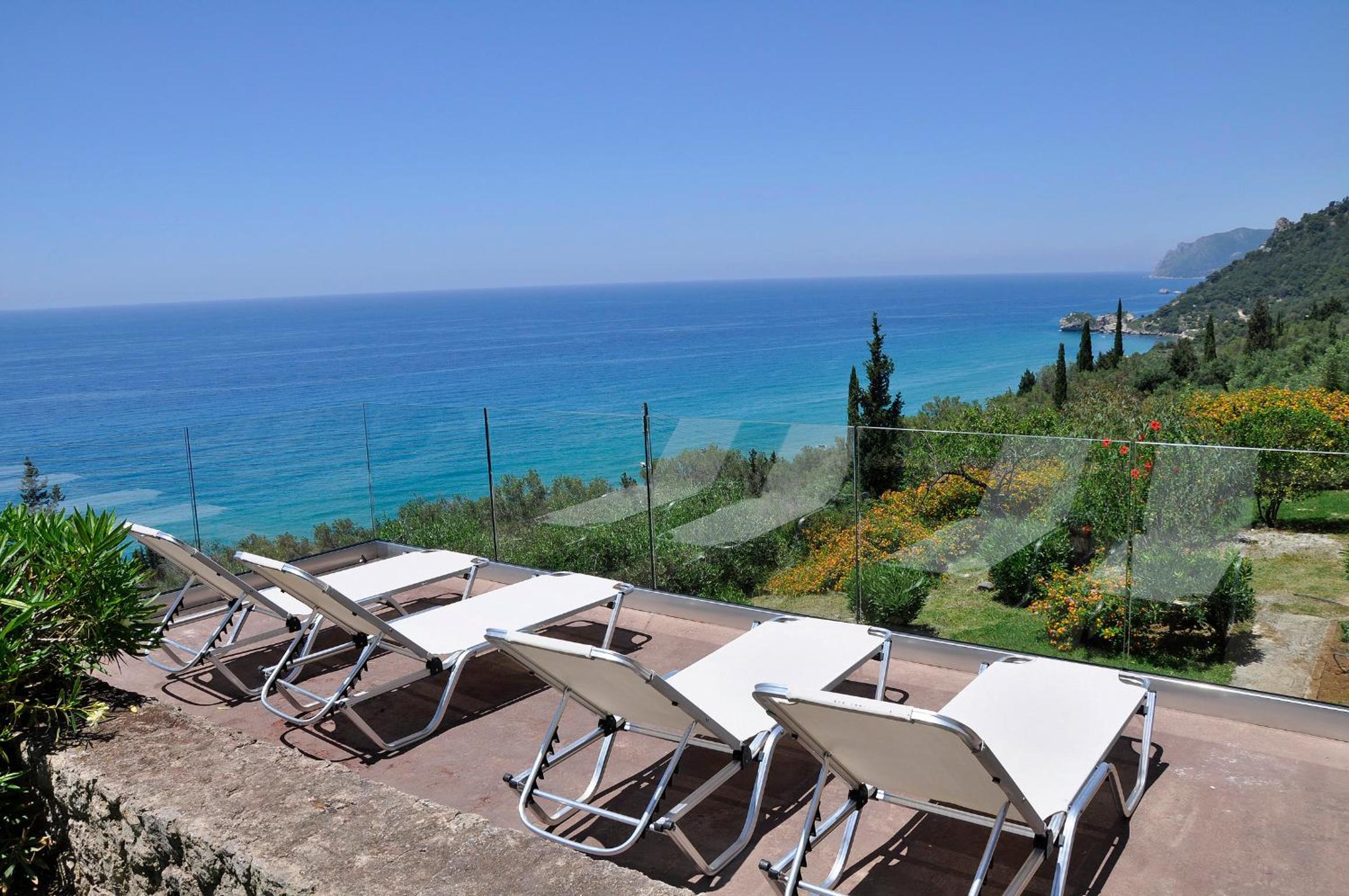 Pelagos Agios Gordios view 4
