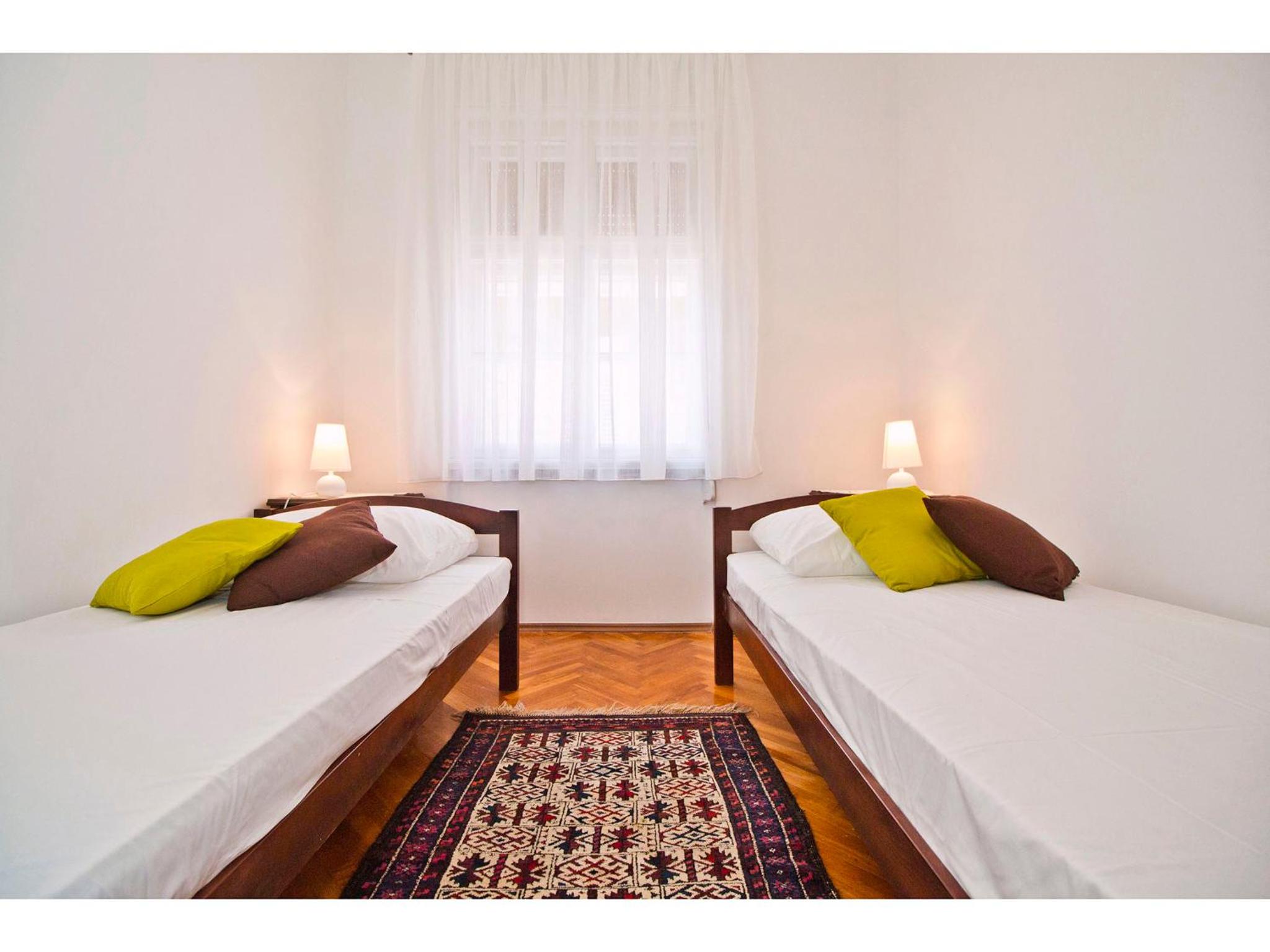 Apartment Grand view 2