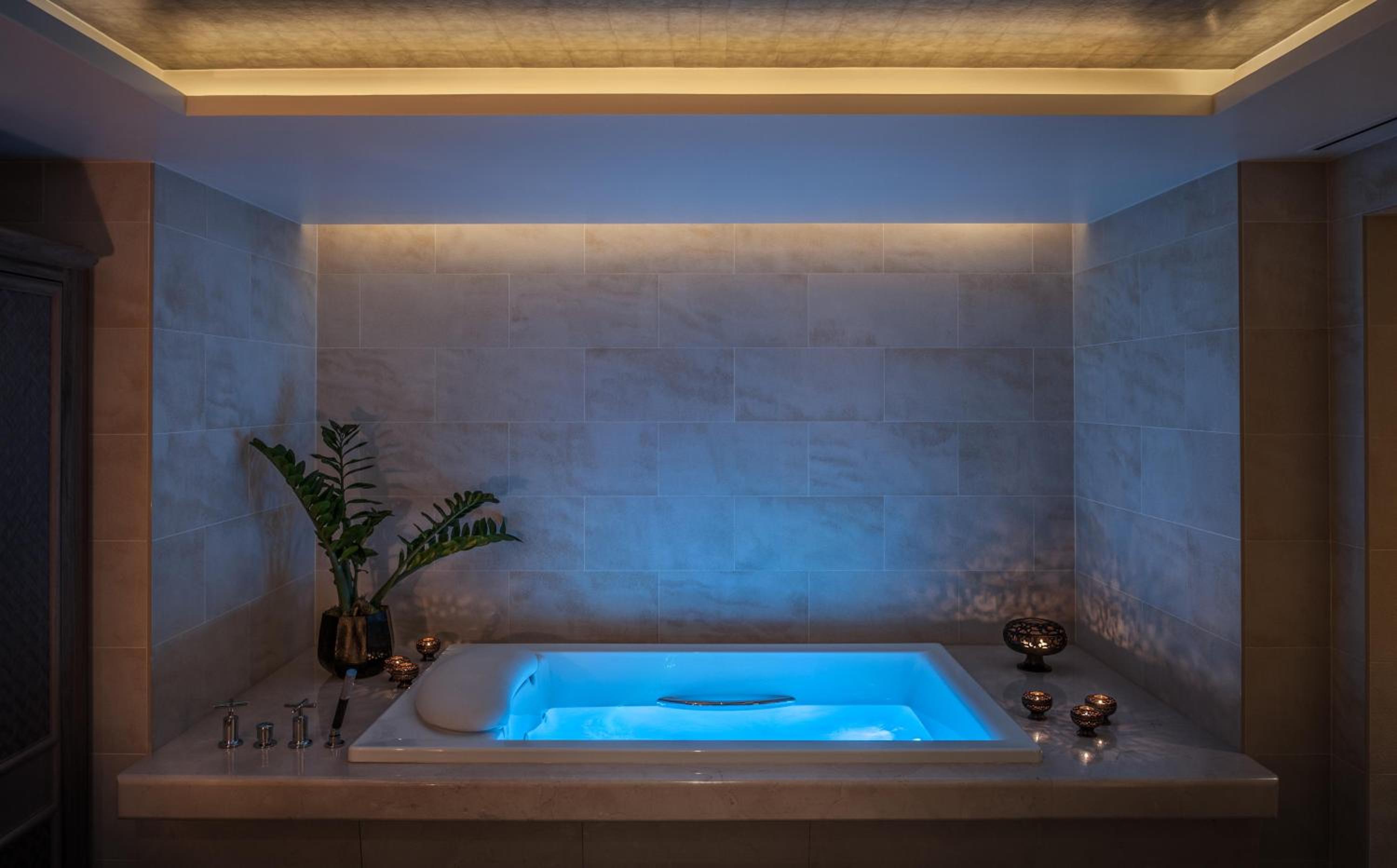 The Peninsula Paris 50