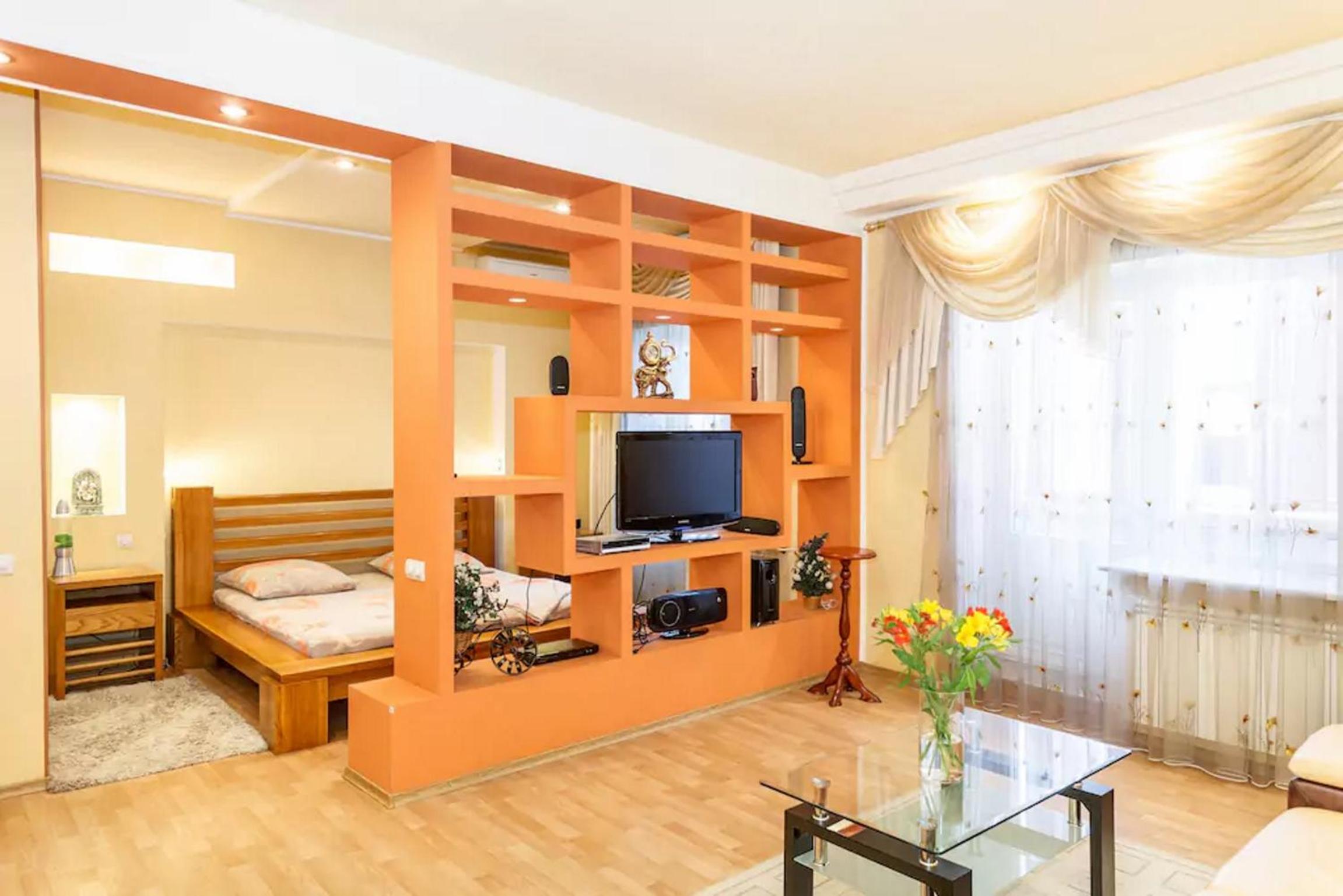 Apartment on Soborniy 177