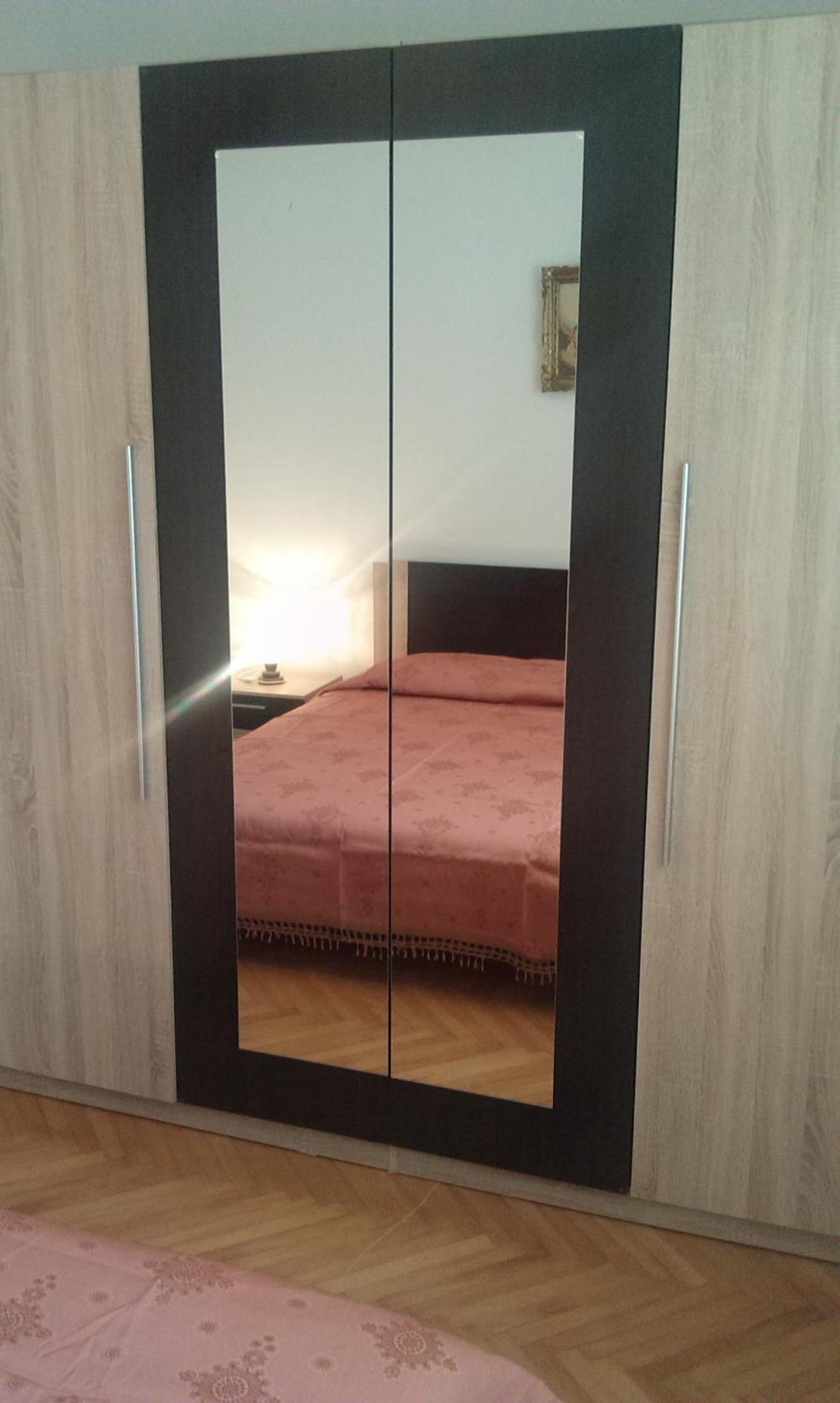 Photo 52