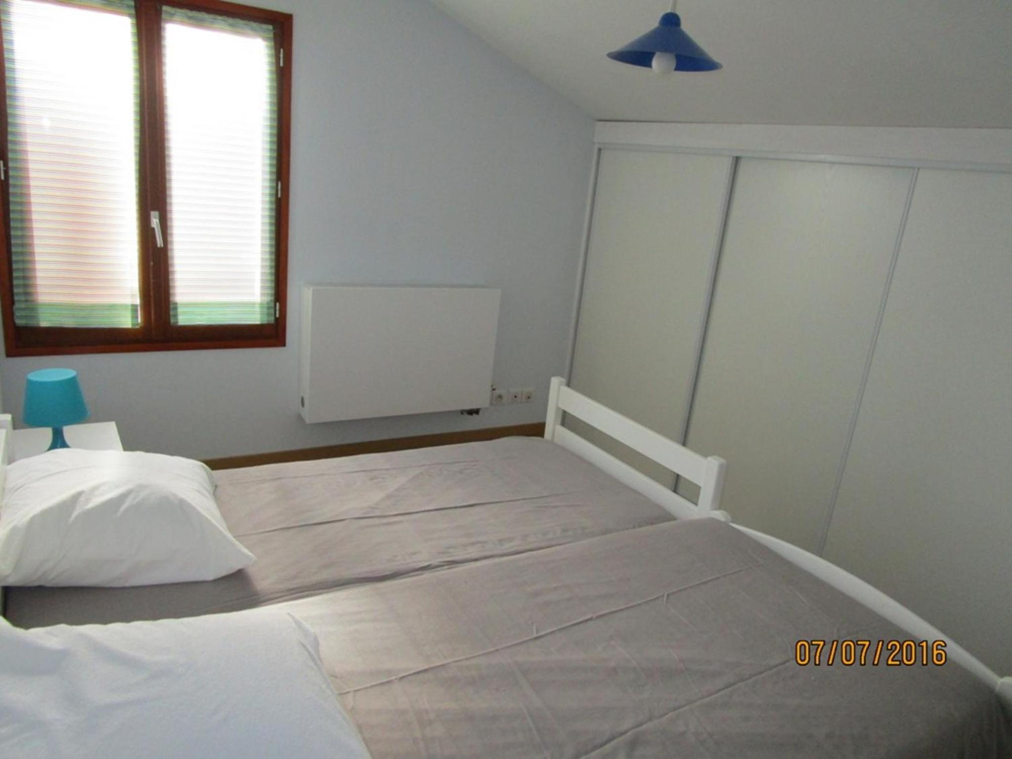 Photo 33