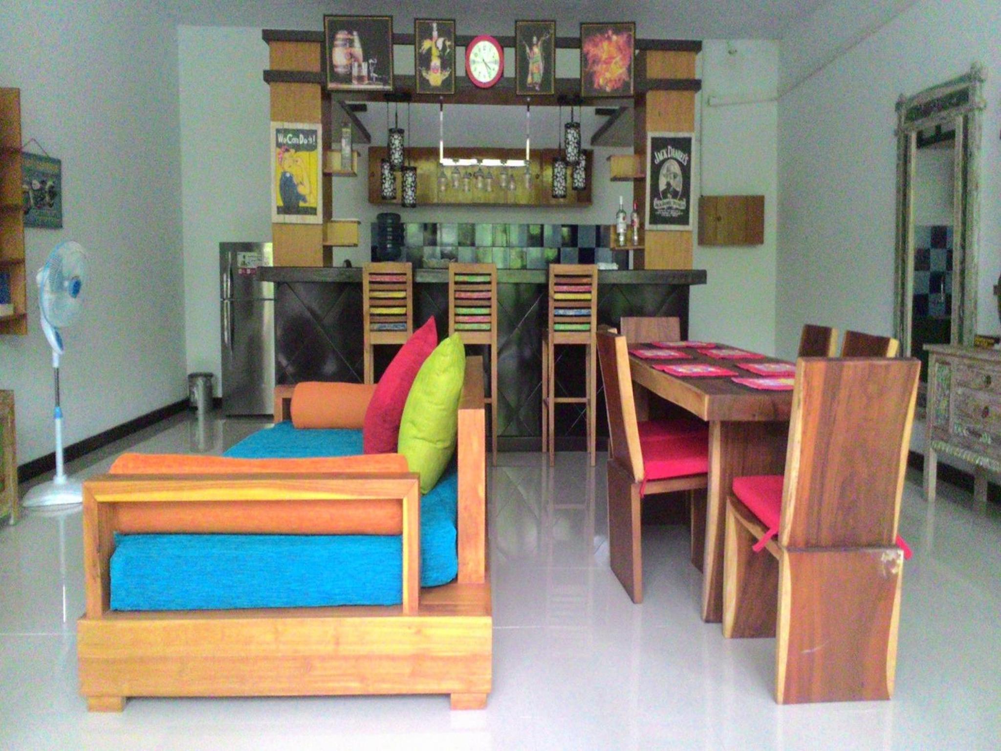 Photo 3