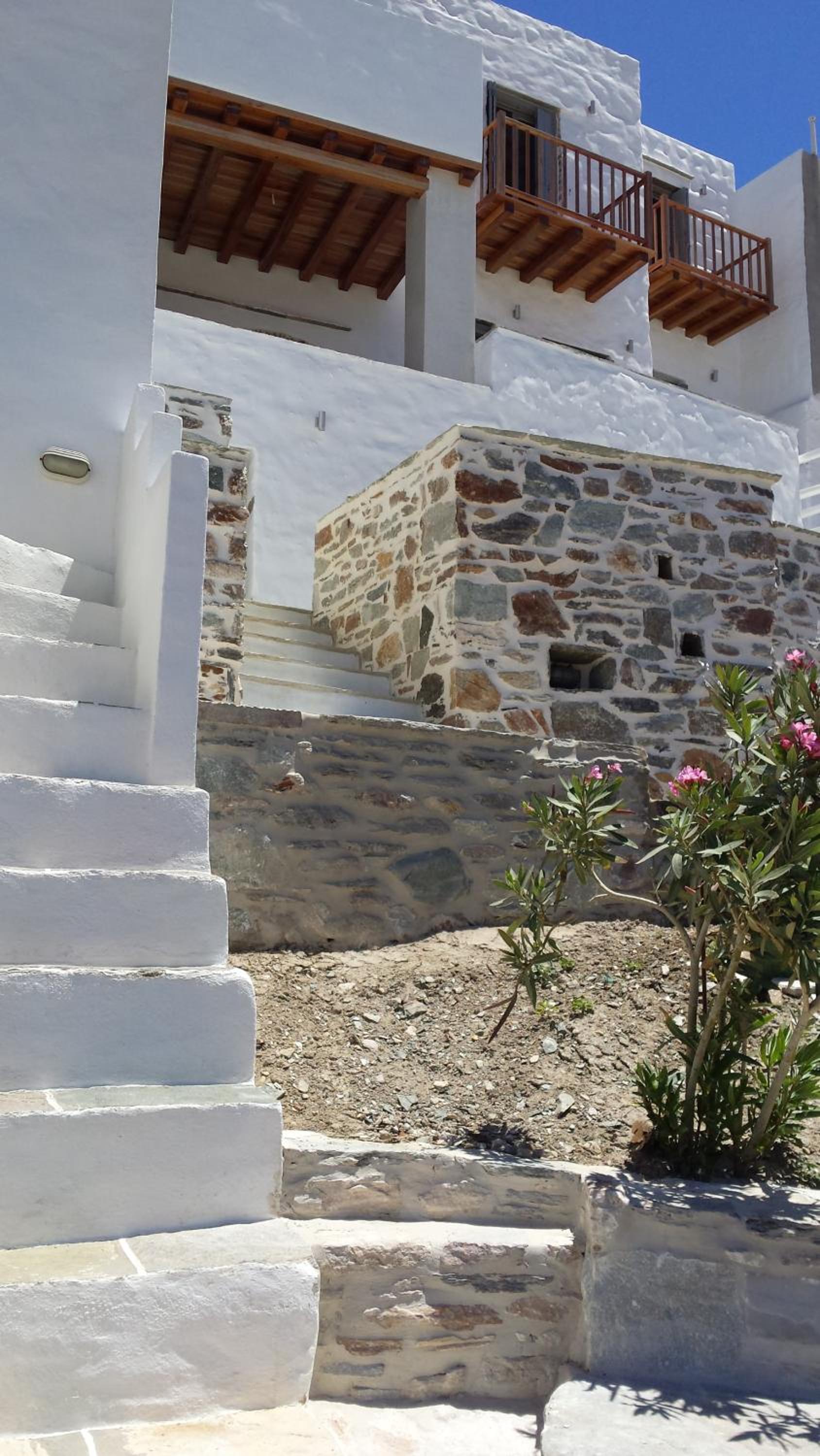 Athina Exquisite Houses