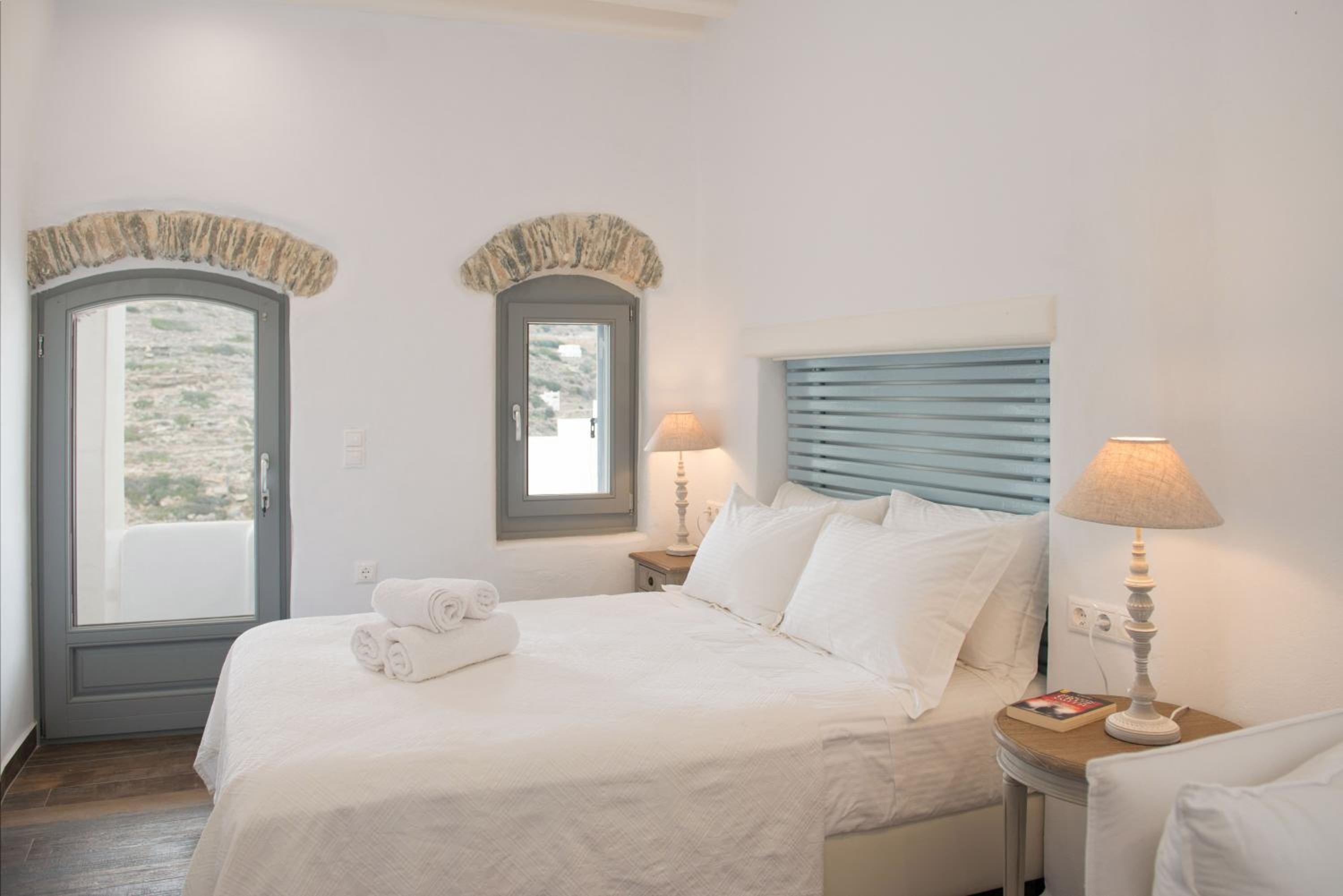 Athina Exquisite Houses