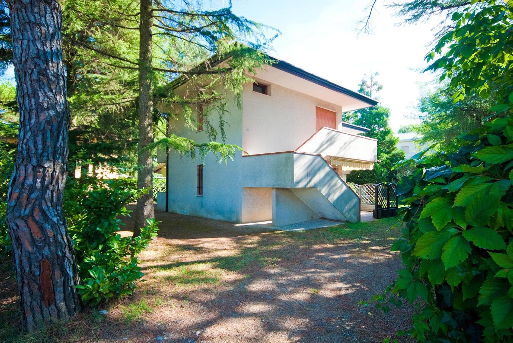 Flaminia view 4