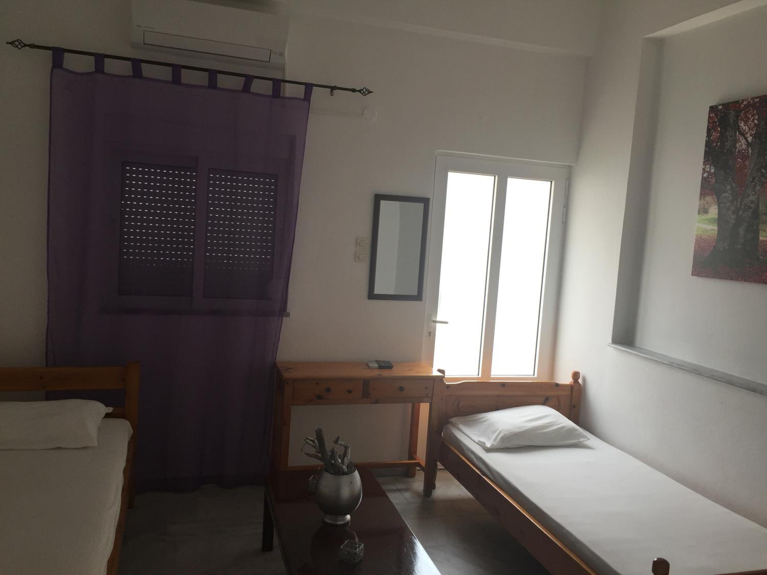 Nitsa Rooms