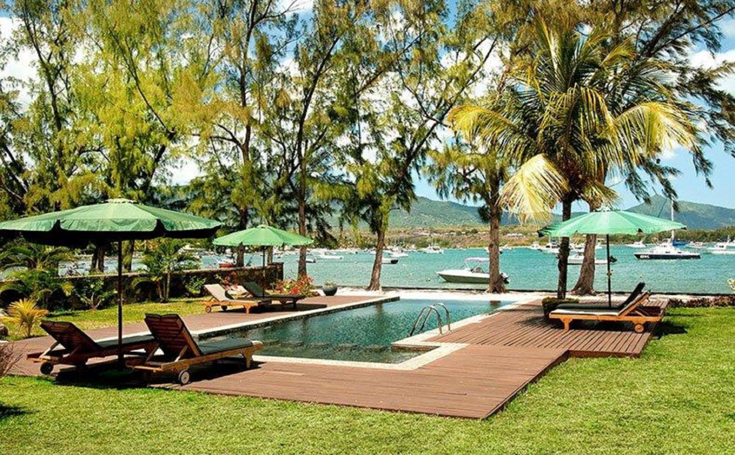 Olana Beachfront Apartments