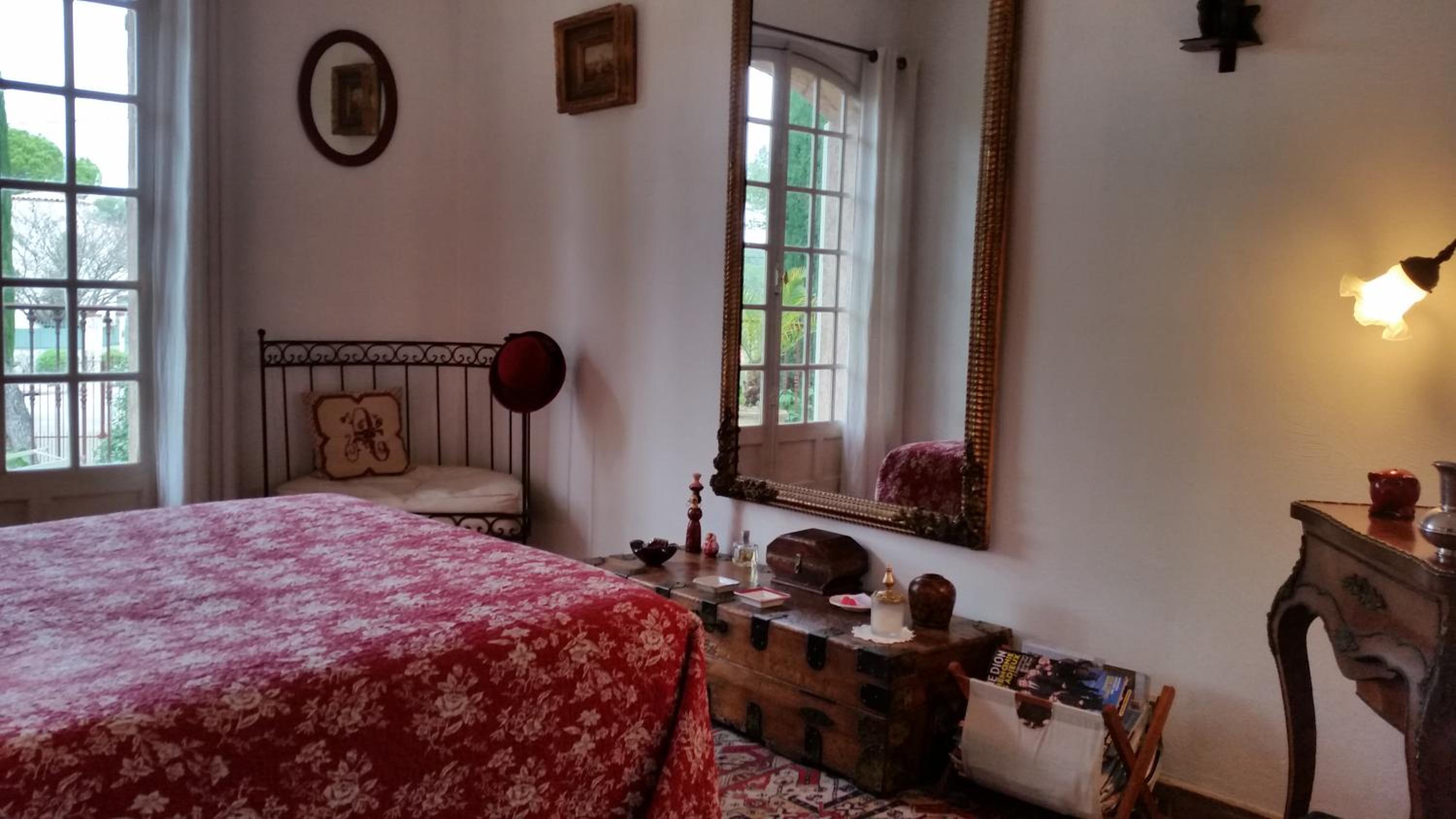 La Douce Heure view 2