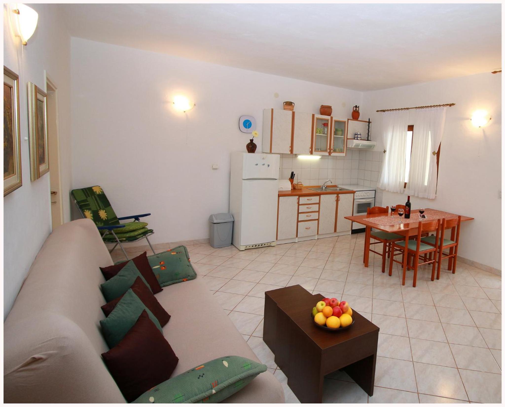 Apartment Benjamin view 5