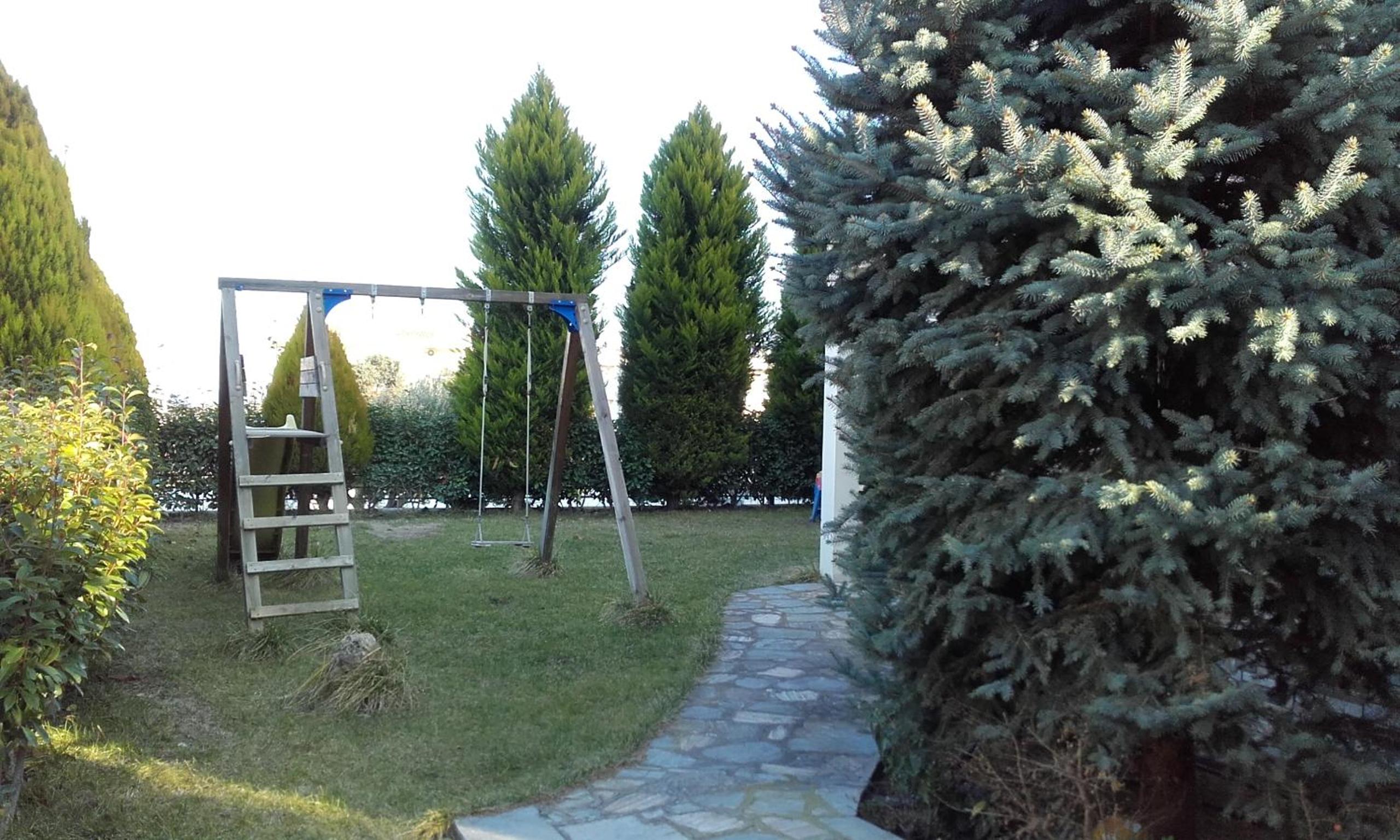 Photo 32