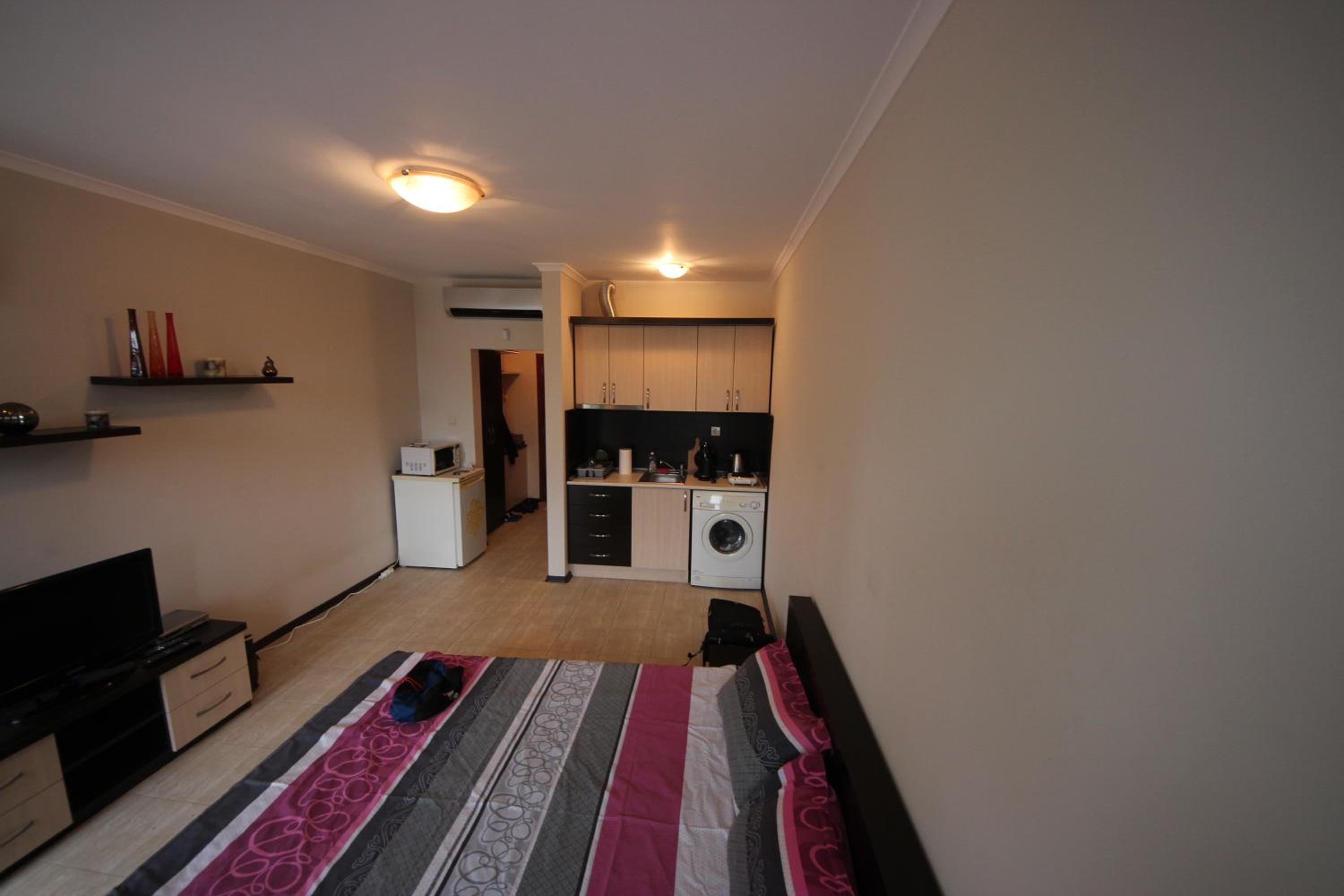 Menada Crystal Park Apartments